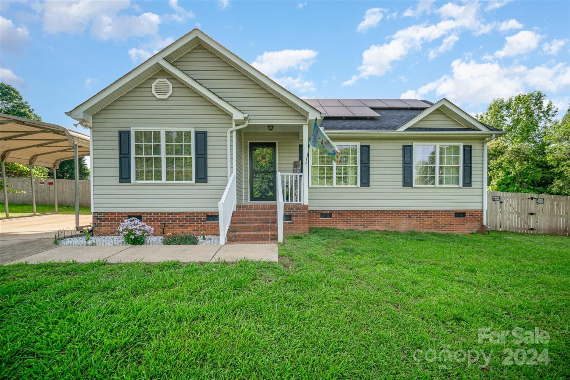 1607 Thrush Way