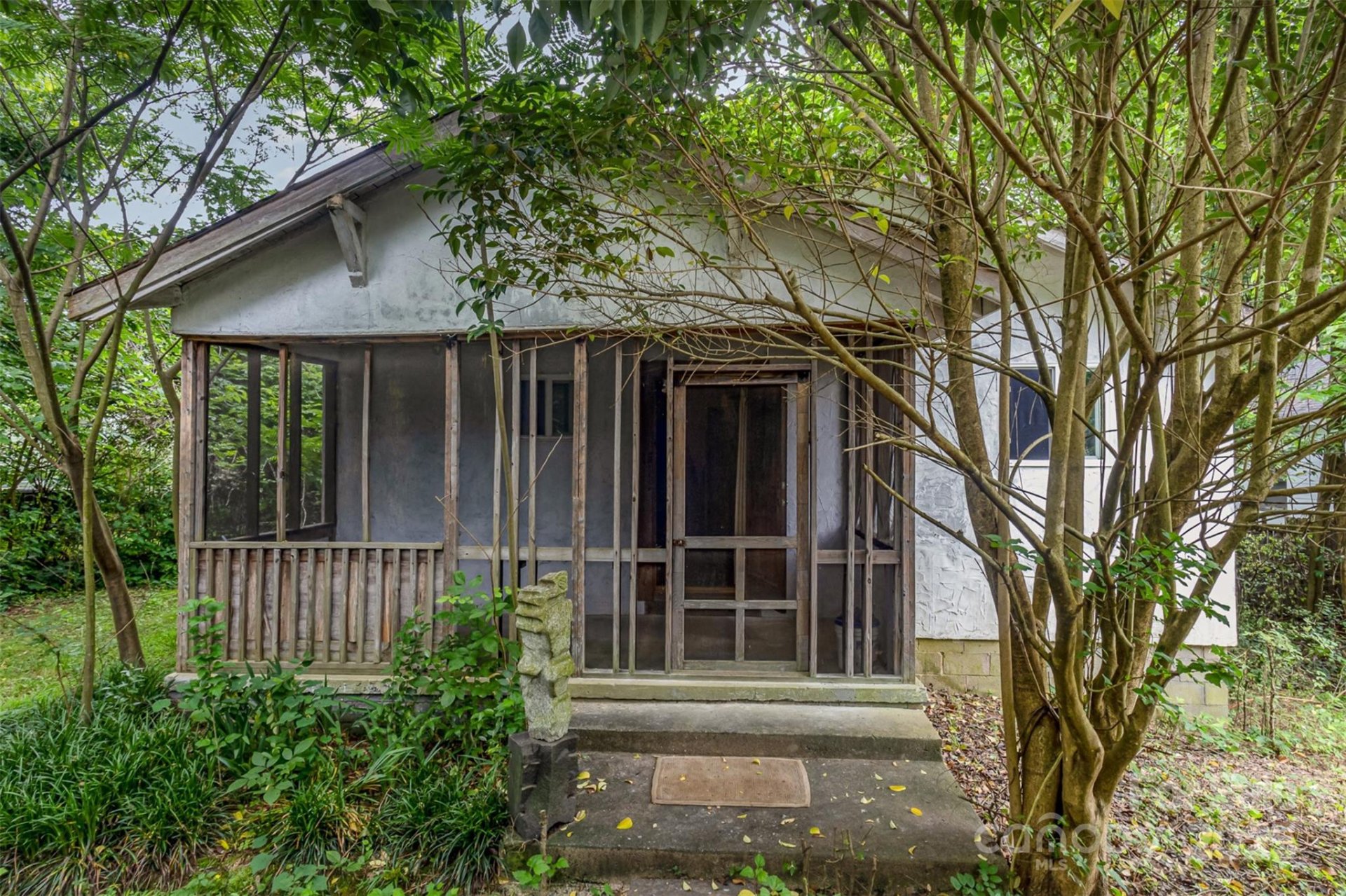 Property image 1 at 3901 Amerigo Street, Charlotte, NC 28208