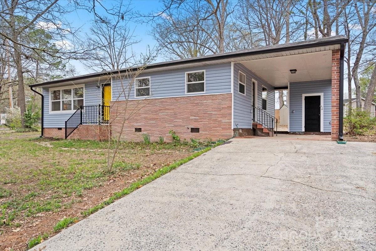 Property image 1 at 1627 American Street, Gastonia, NC 28052