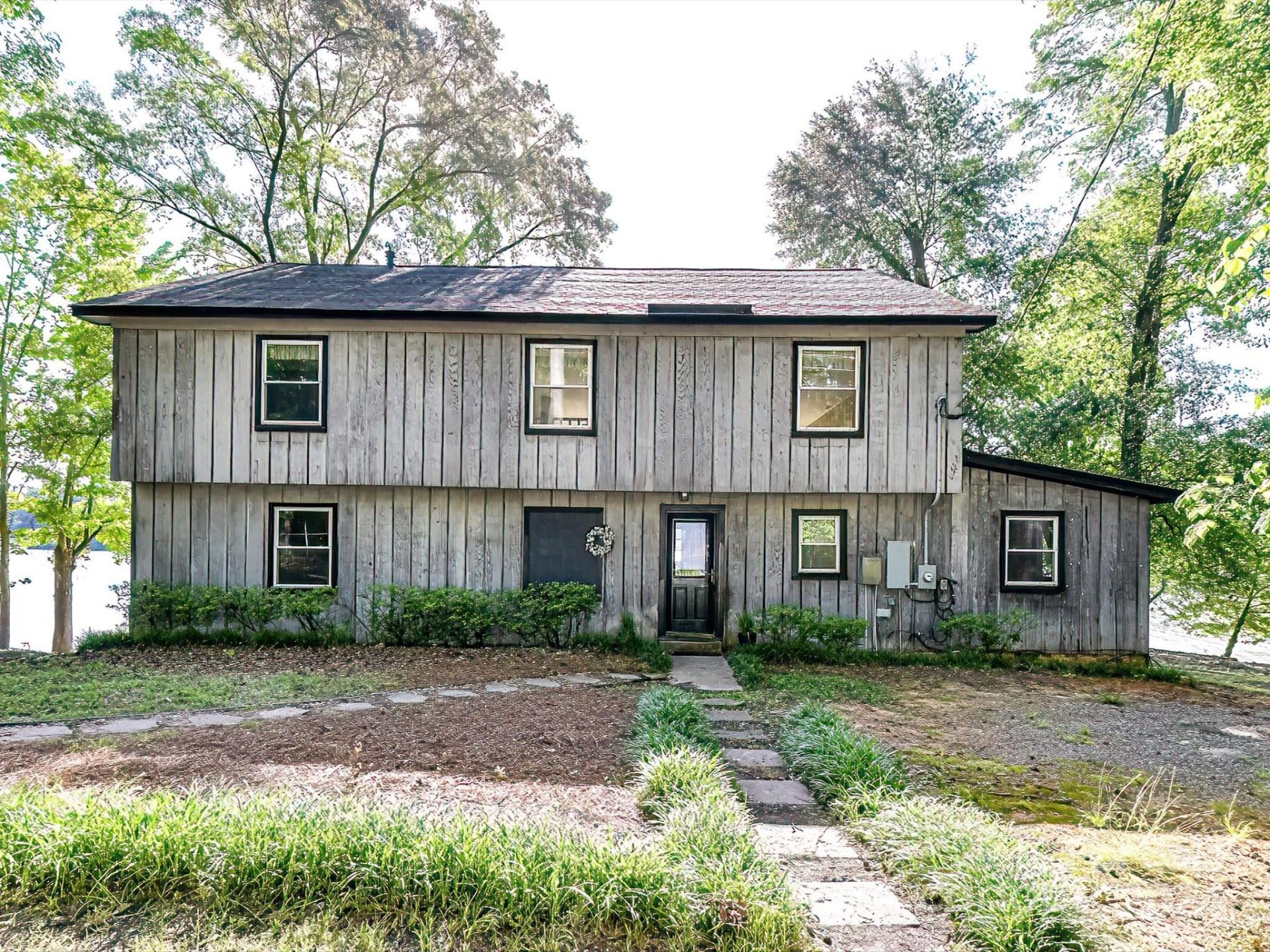 300 Davis River Road