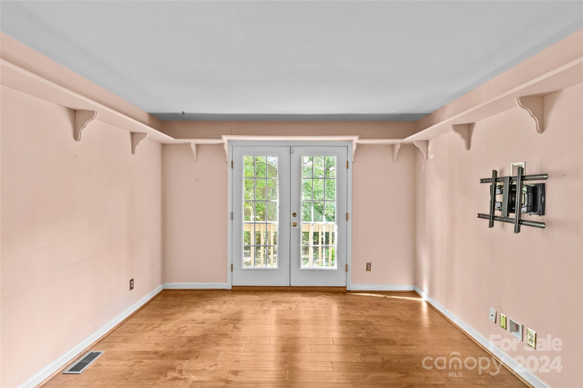 Property image 5 at 5206 Dunrobin Lane, Charlotte, NC 28226