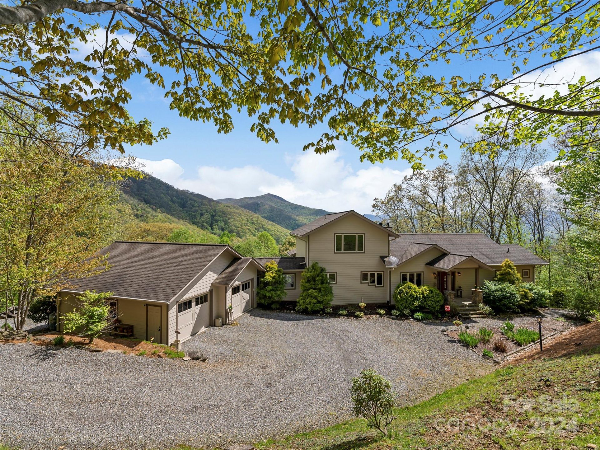 Property image 2 at 37 Enclave Drive, Waynesville, NC 28786