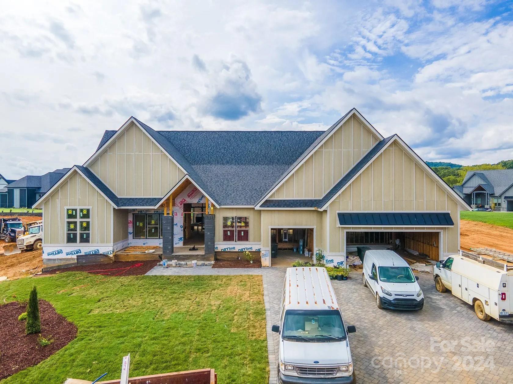 Property image 1 at 582 Daniel Circle Drive, Mills River, NC 28759