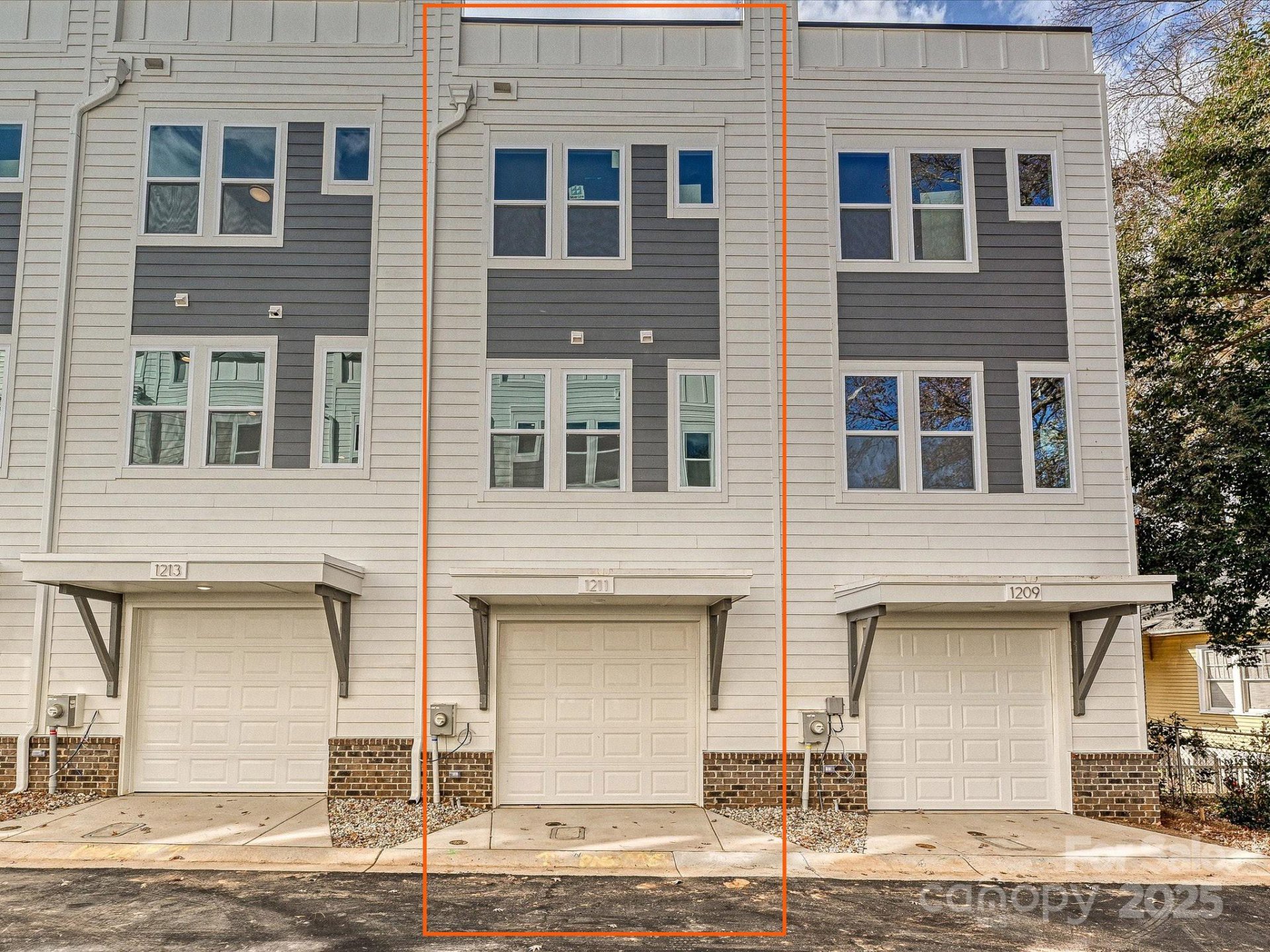 Property image 2 at 1211 E 34th Street, Charlotte, NC 28205
