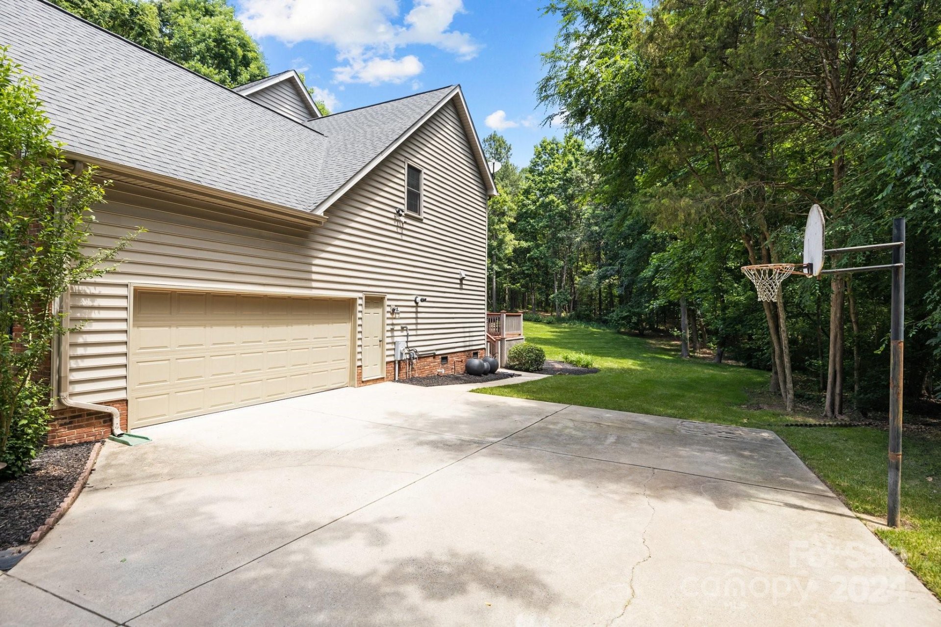 Property image 5 at 16009 Hamilton Forest Drive, Fort Mill, SC 29708
