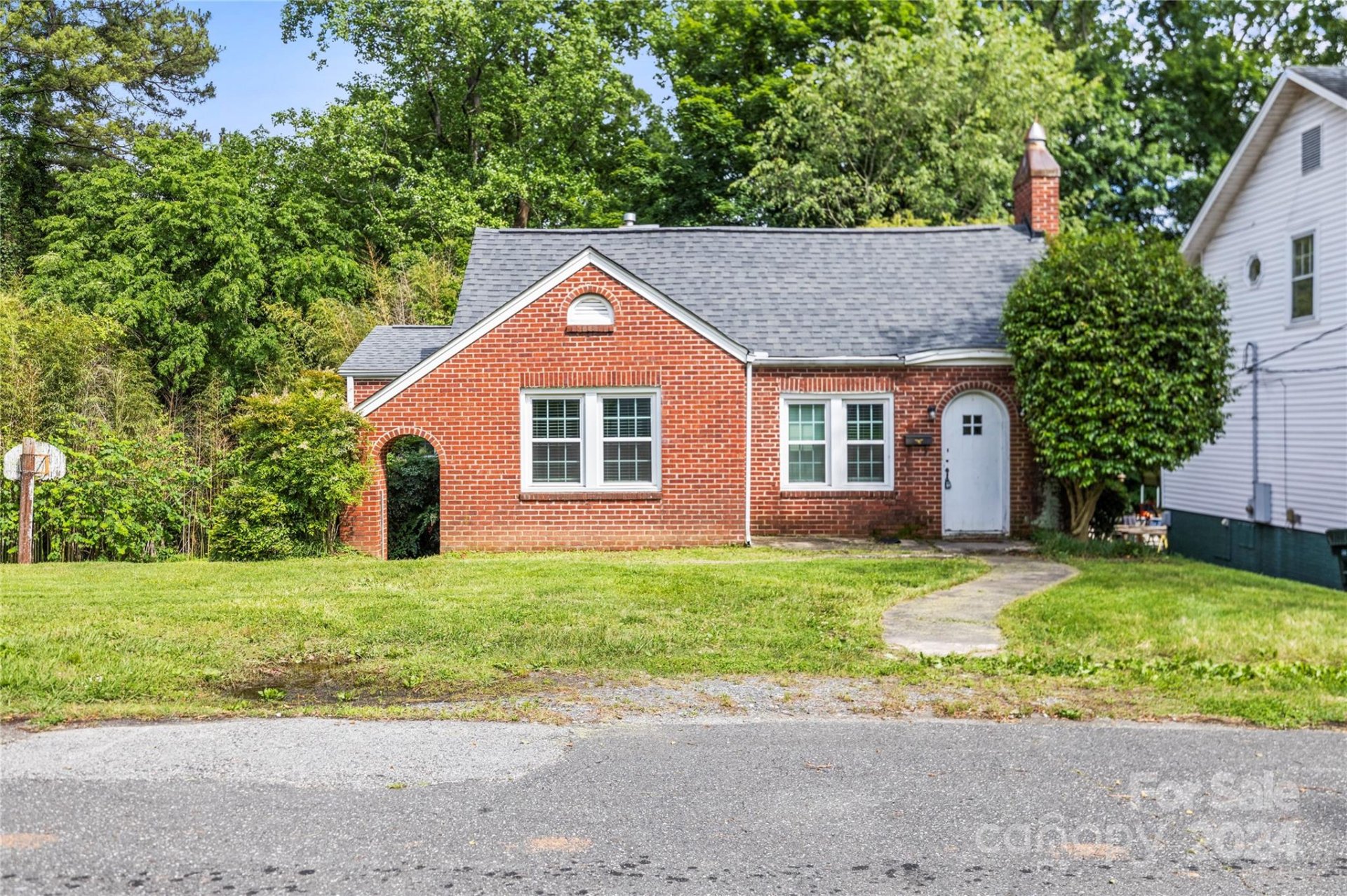 Property image 1 at 1404 Mcarver Street, Gastonia, NC 28052