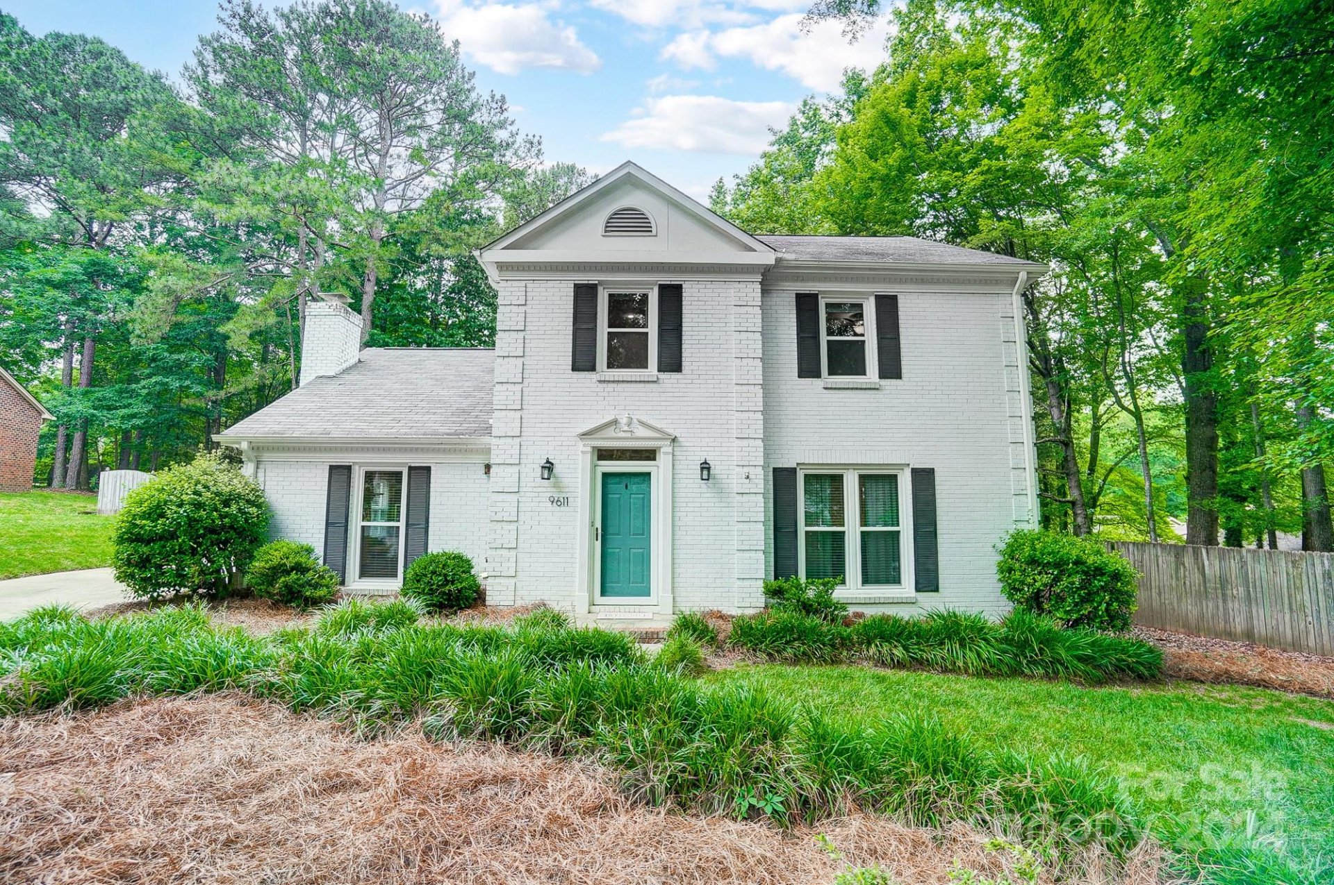 Property image 1 at 9611 Leeswood Lane, Matthews, NC 28105