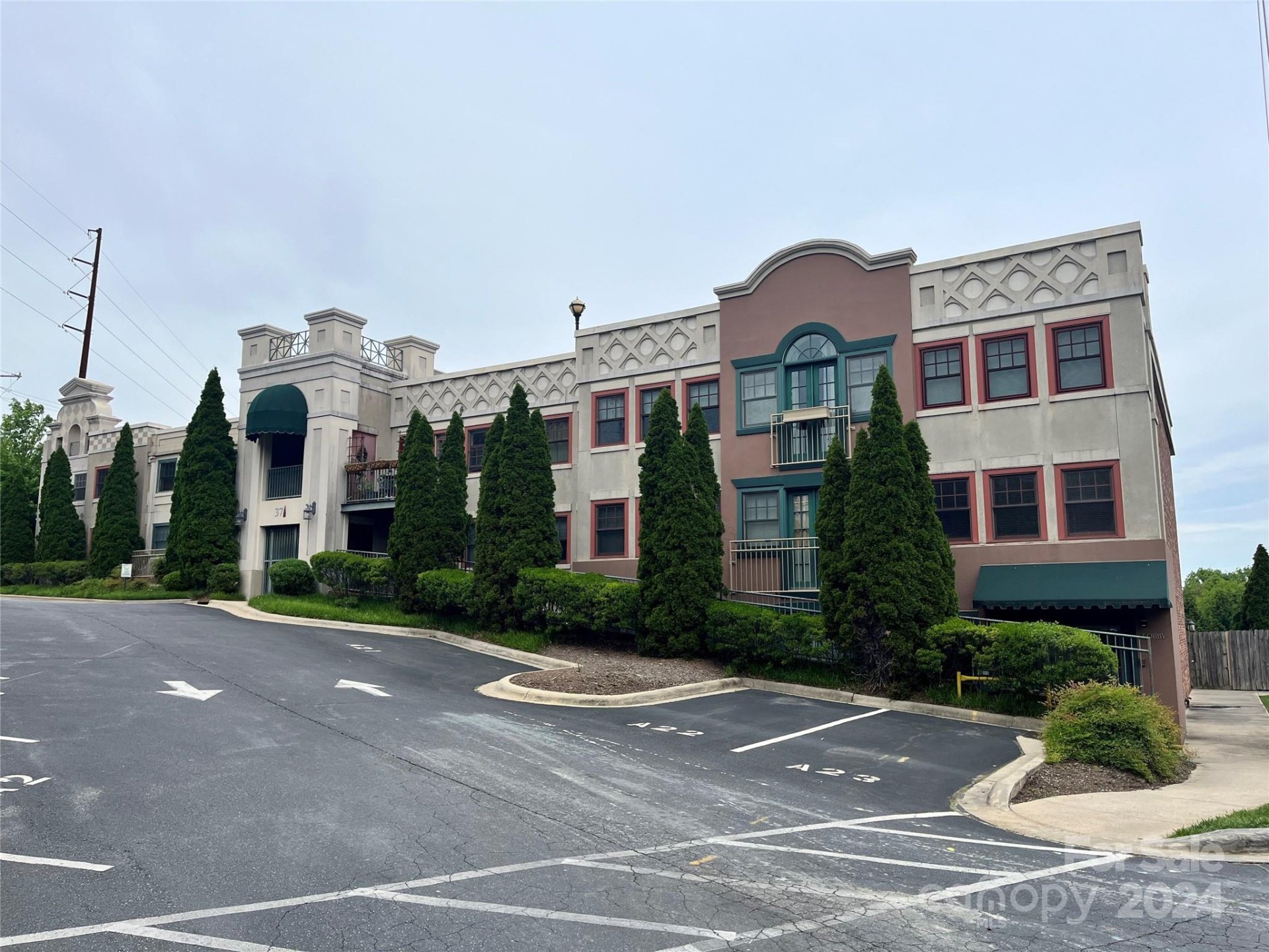 Hiawassee, Asheville Community