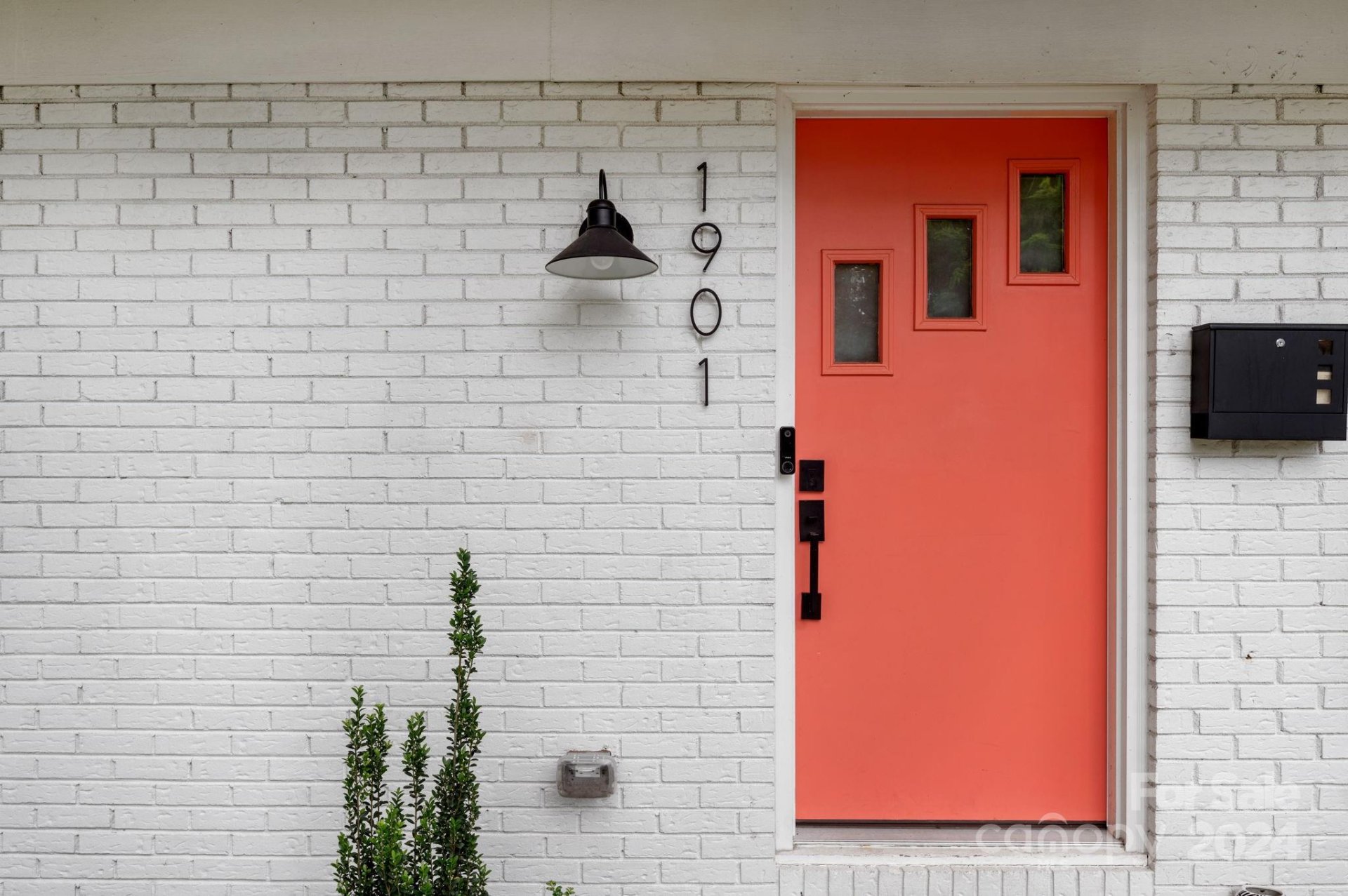 Property image 1 at 1901 Herrin Avenue, Charlotte, NC 28205