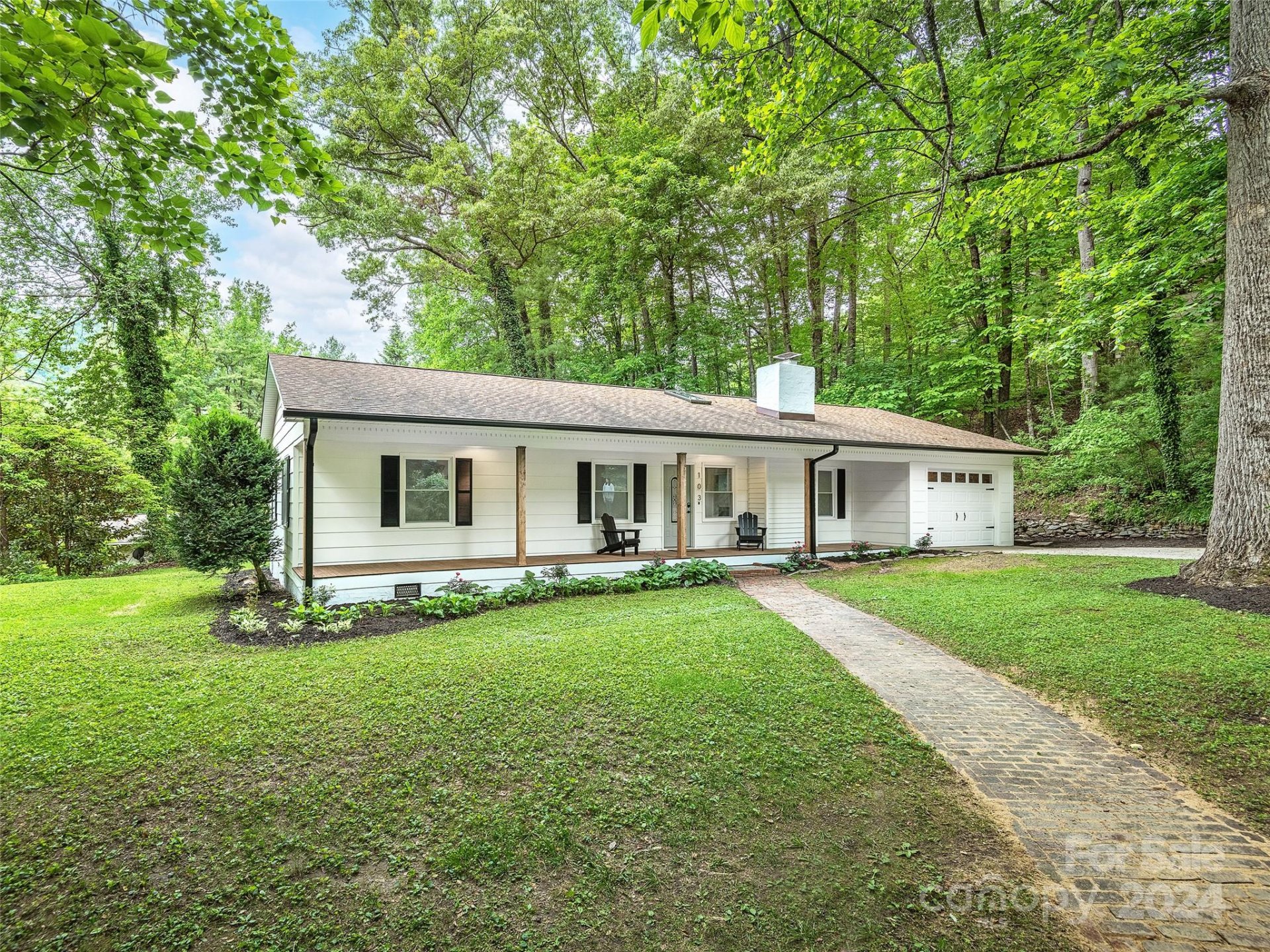 103 E White Pine Road