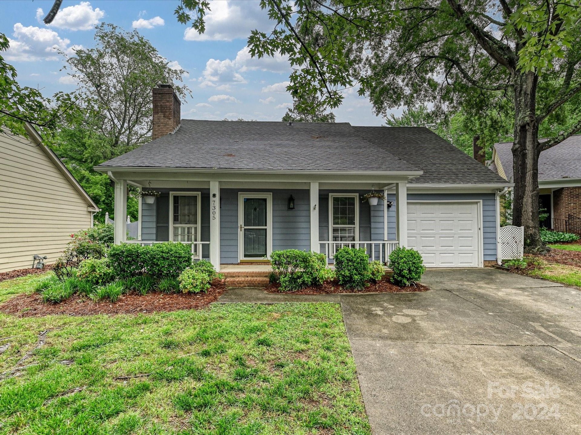 Property image 1 at 7305 Leacroft Court, Charlotte, NC 28226