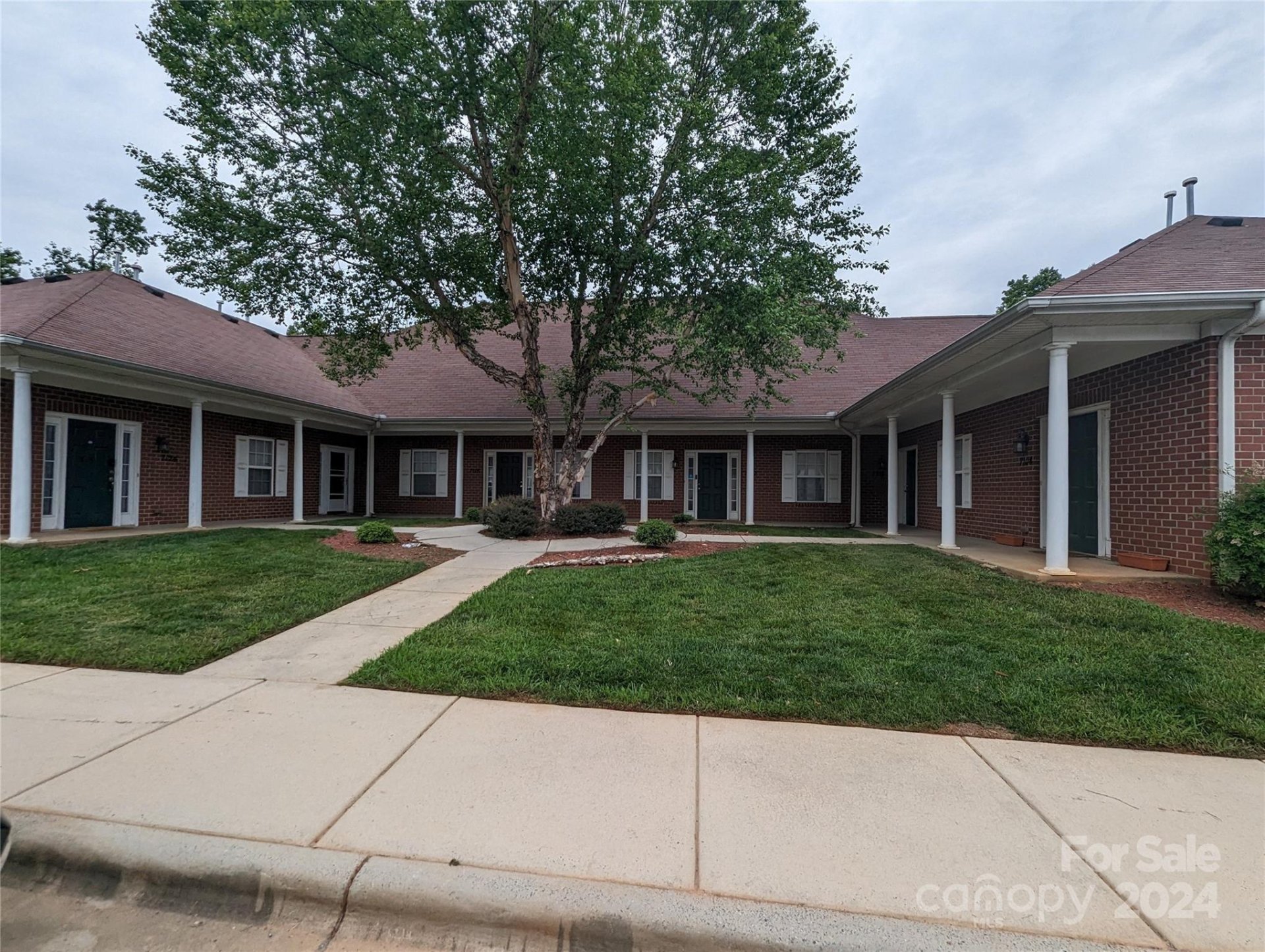 7120 Somerset Springs Drive