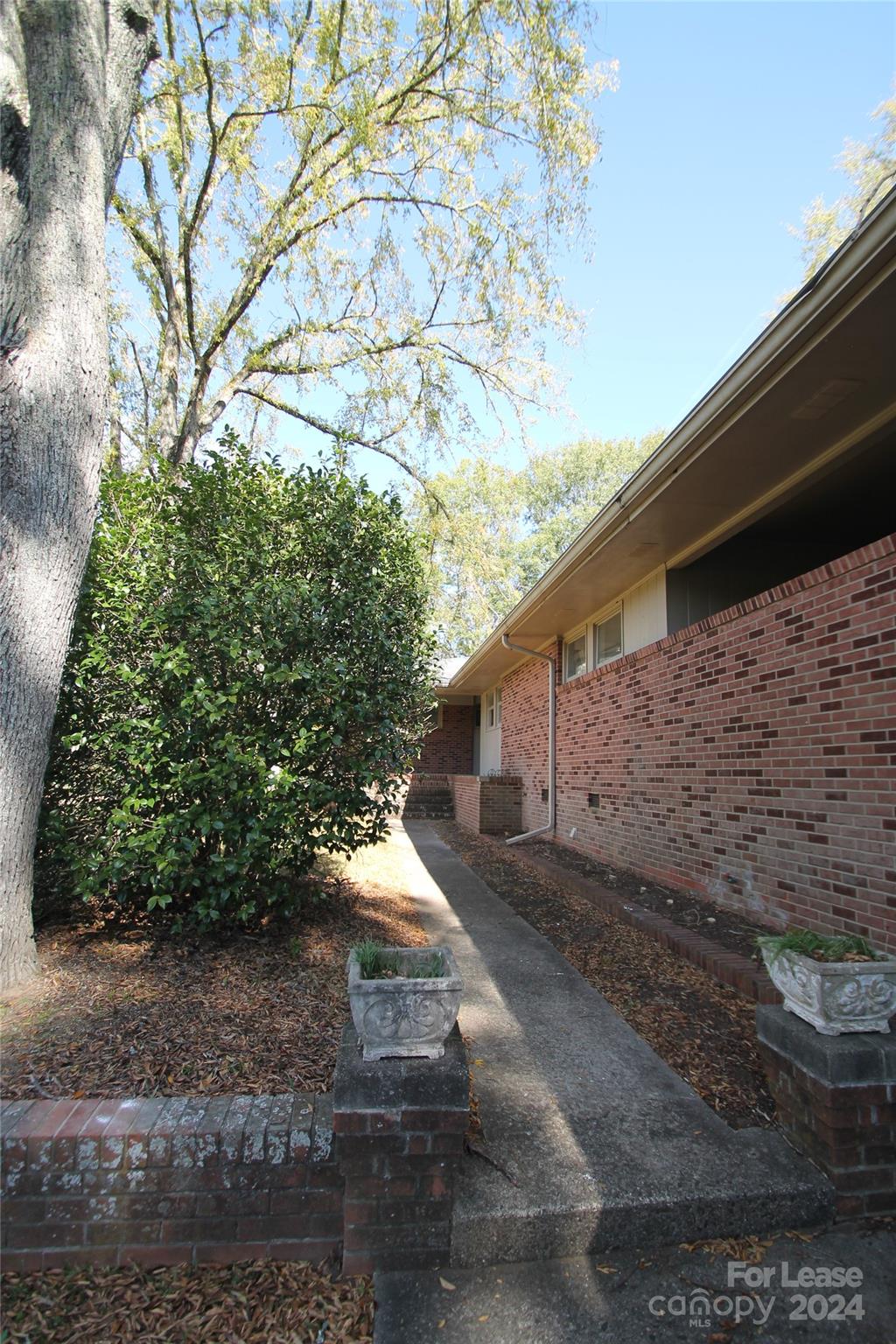 Property image 2 at 401 Lakeside Drive, Rock Hill, SC 29730