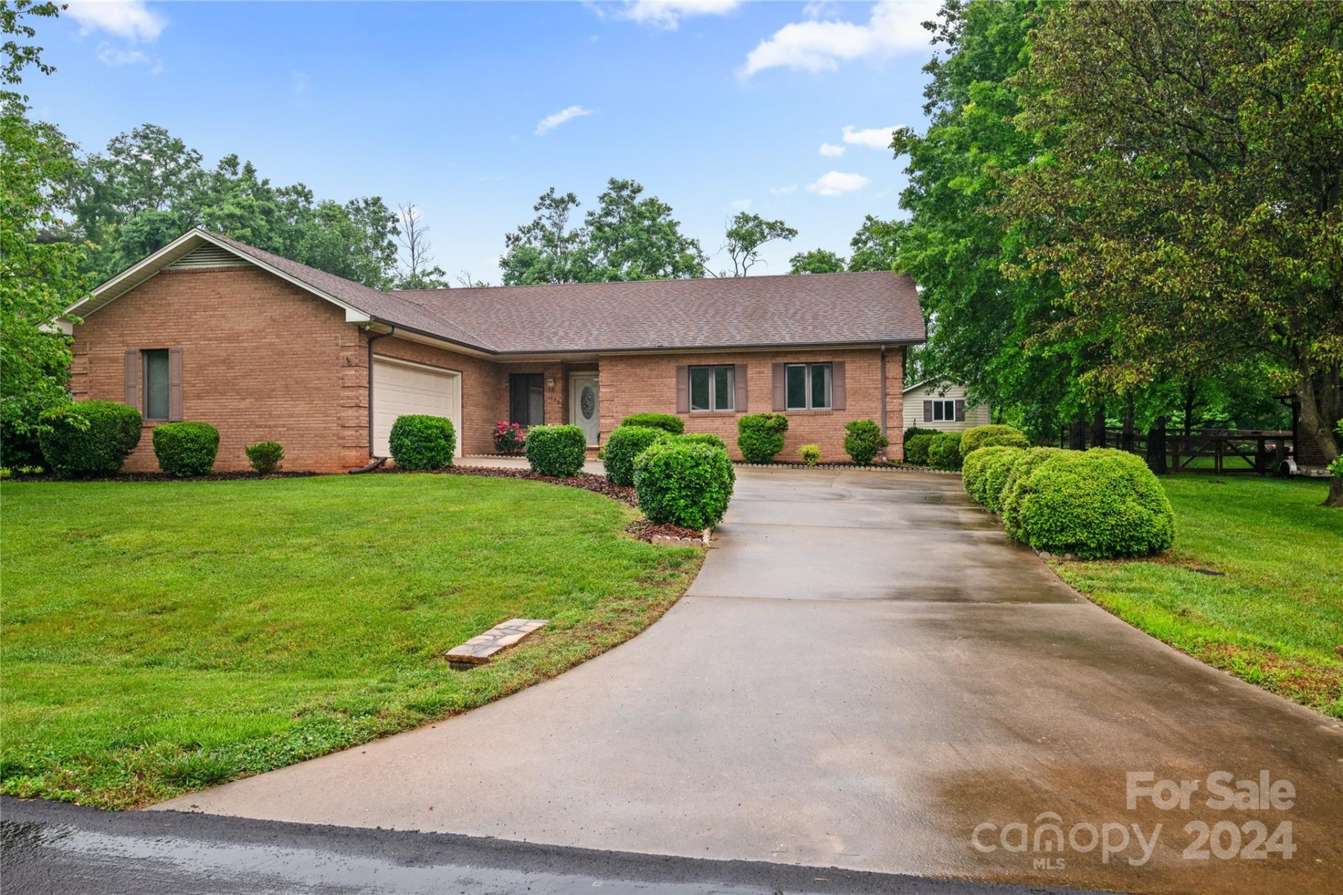 Property image 1 at 130 Kilmer Lane, Mooresville, NC 28115