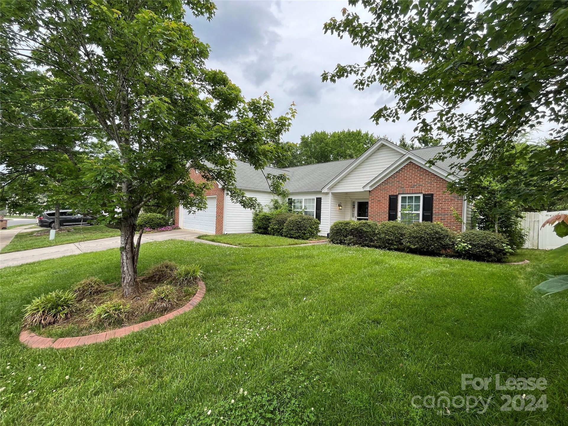 Property image 1 at 3915 Edgeview Drive, Indian Trail, NC 28079