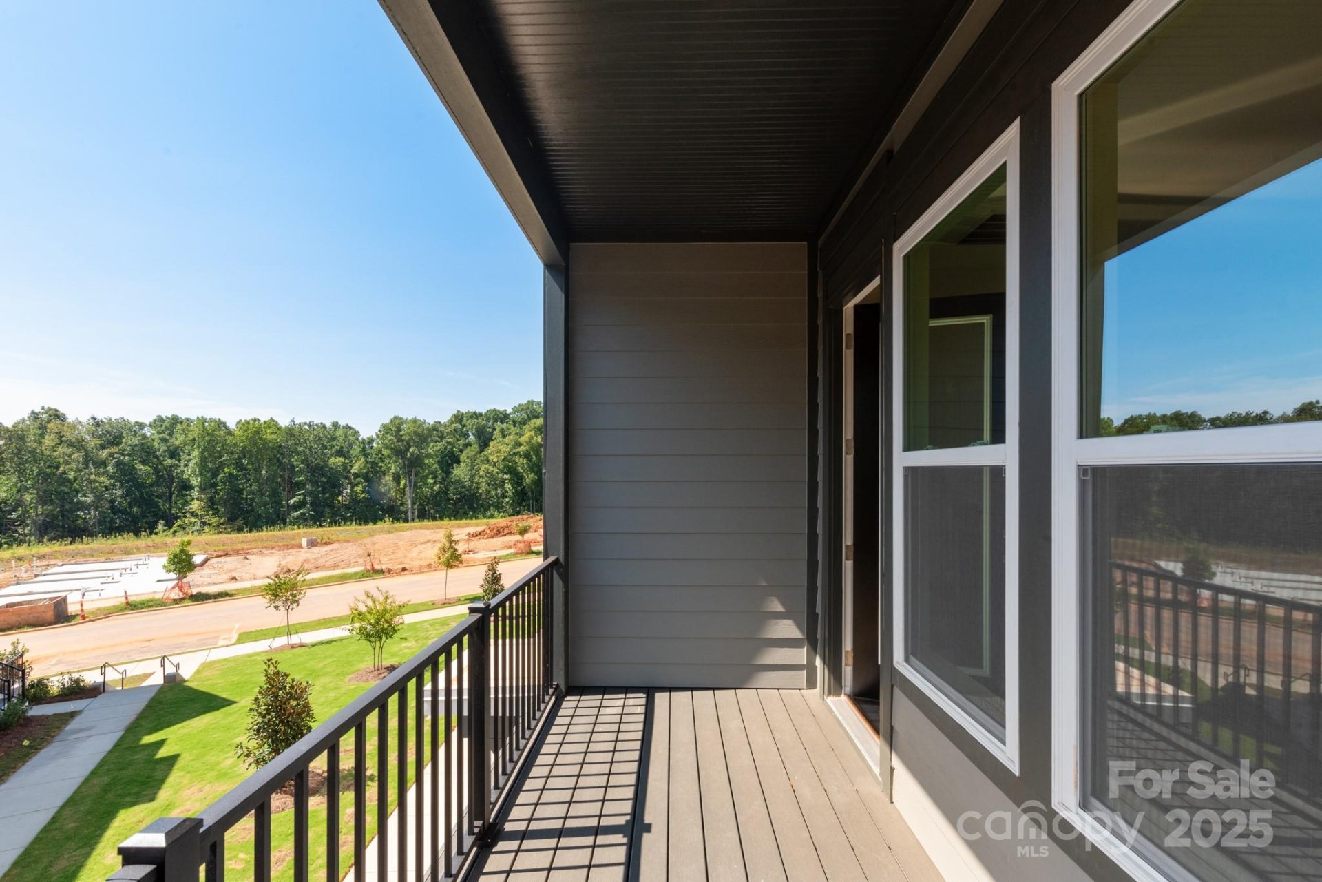 Property image 3 at 320 Ferebee Place, Charlotte, NC 28213