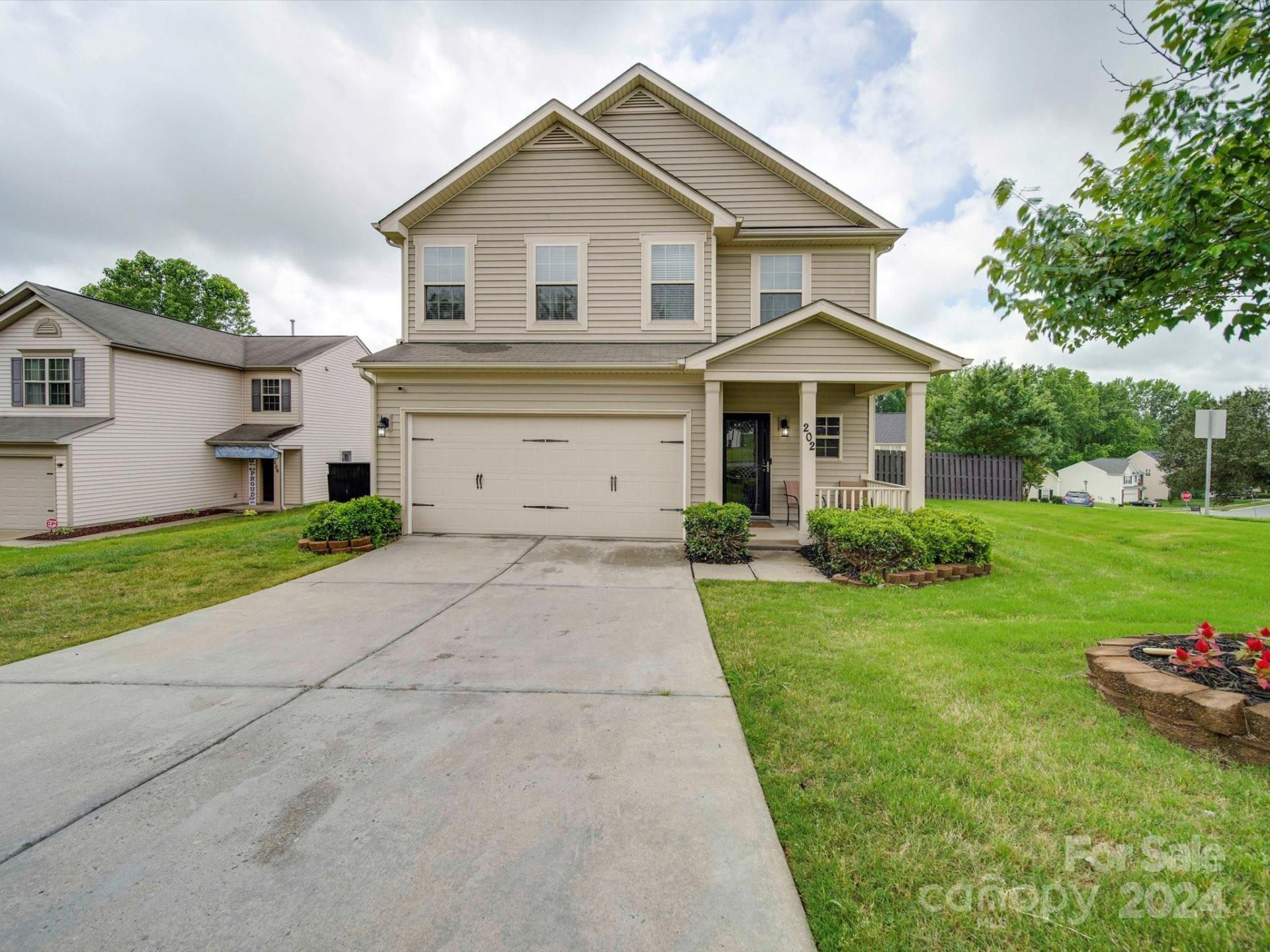 202 Oakton Glen Court