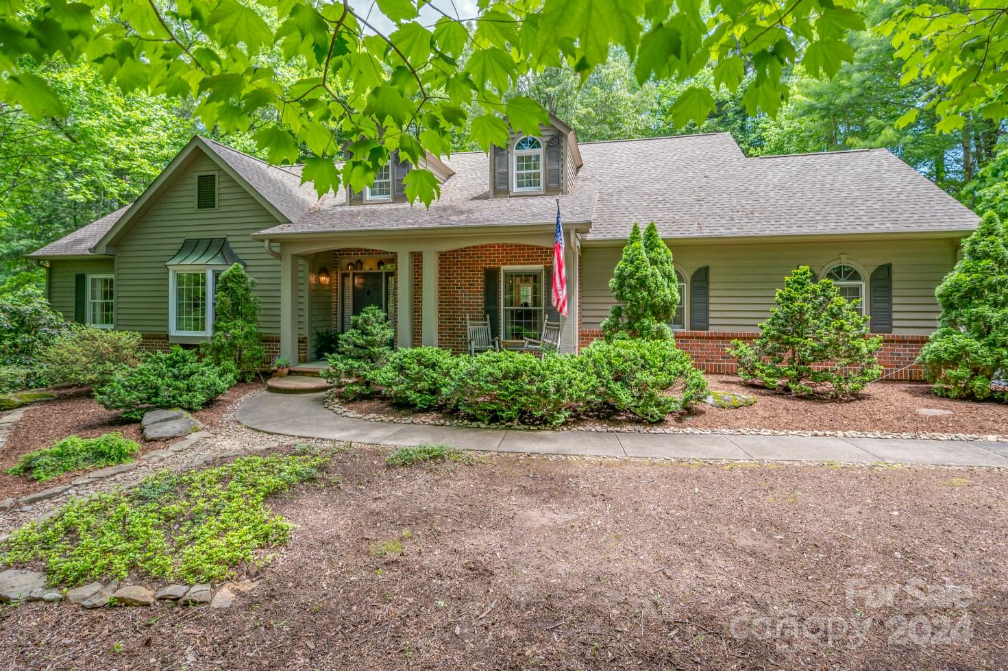 Property image 1 at 102 Sunningdale Drive, Flat Rock, NC 28731