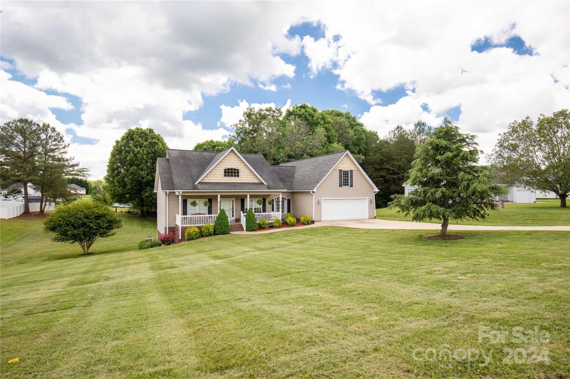 1016 Swaying Oats Drive