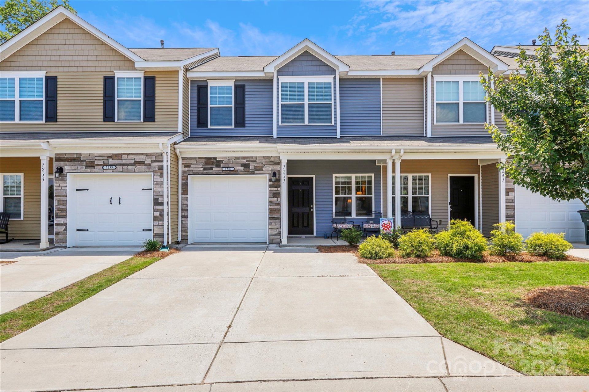 Property image 1 at 7237 Jane Parks Way, Charlotte, NC 28217