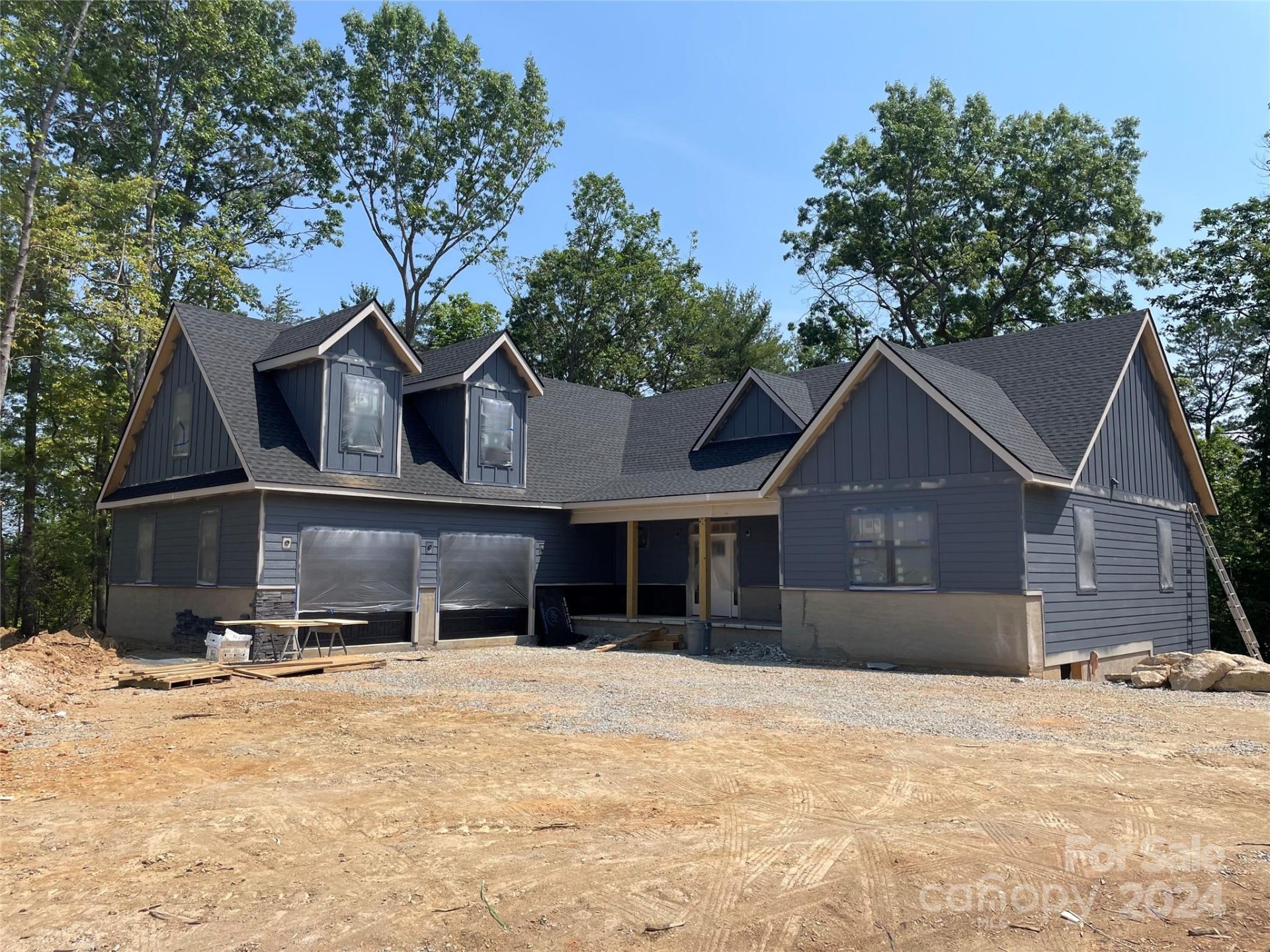 Property image 1 at 163 Northview Drive, Hendersonville, NC 28791