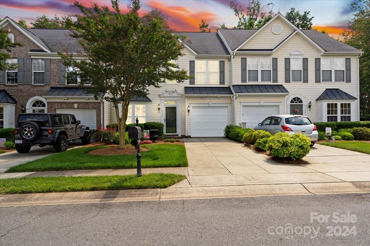 Property image 1 at 1823 Lookout Lane, Gastonia, NC 28054