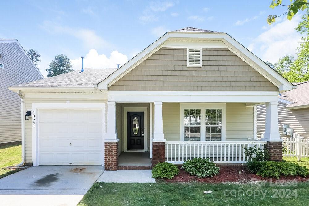 Property image 1 at 10341 Hugue Way, Charlotte, NC 28214