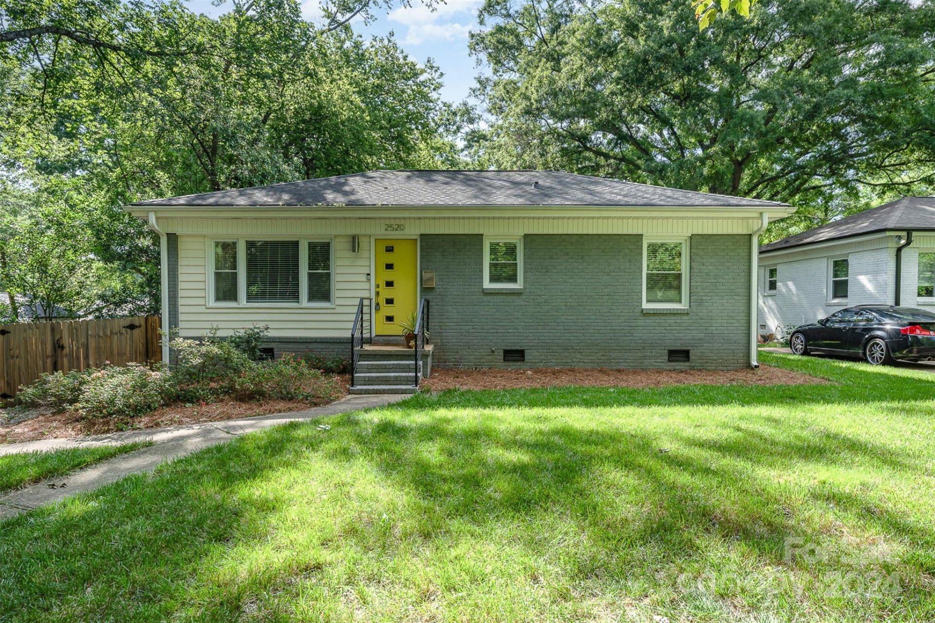 Property image 1 at 2520 Markham Court, Charlotte, NC 28205