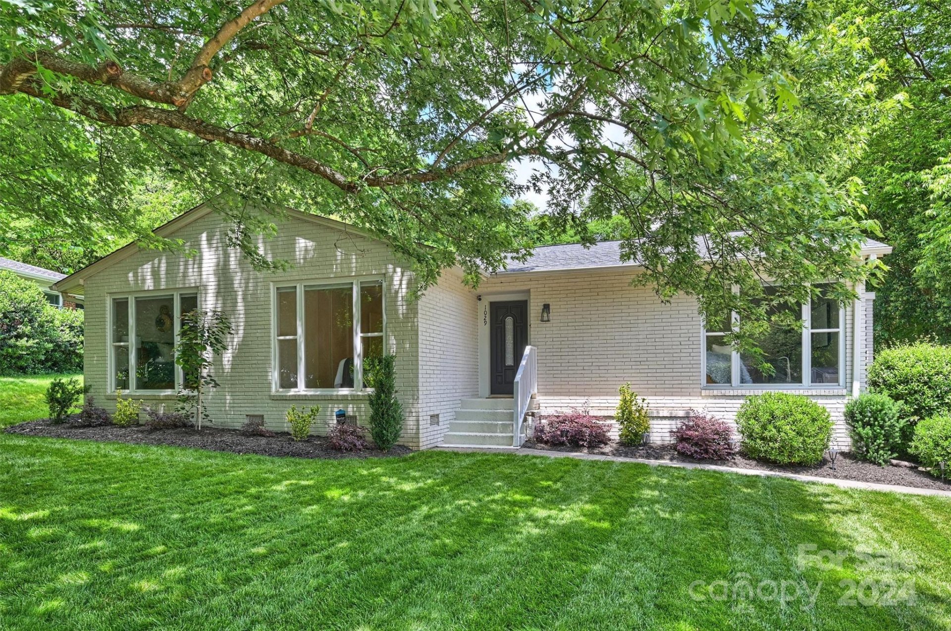 Property image 1 at 1029 Broadmoor Drive, Charlotte, NC 28209