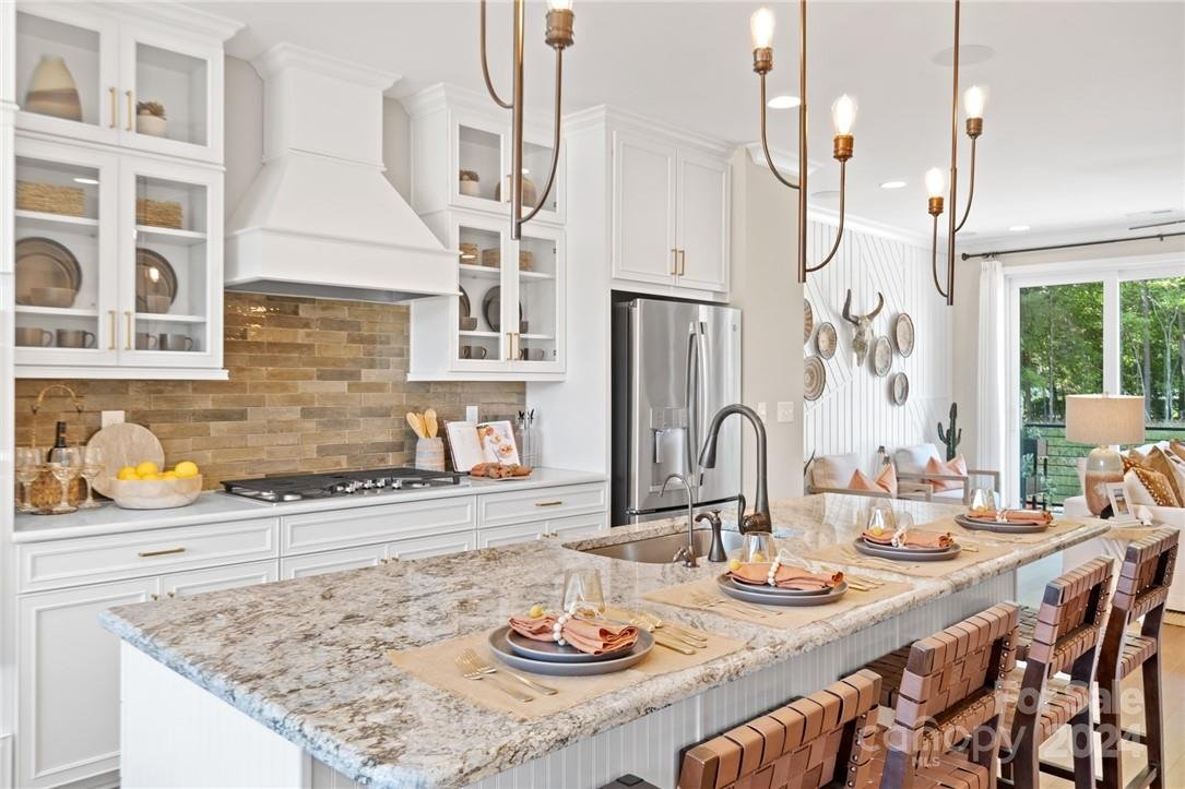 3012 Oak Landing Drive