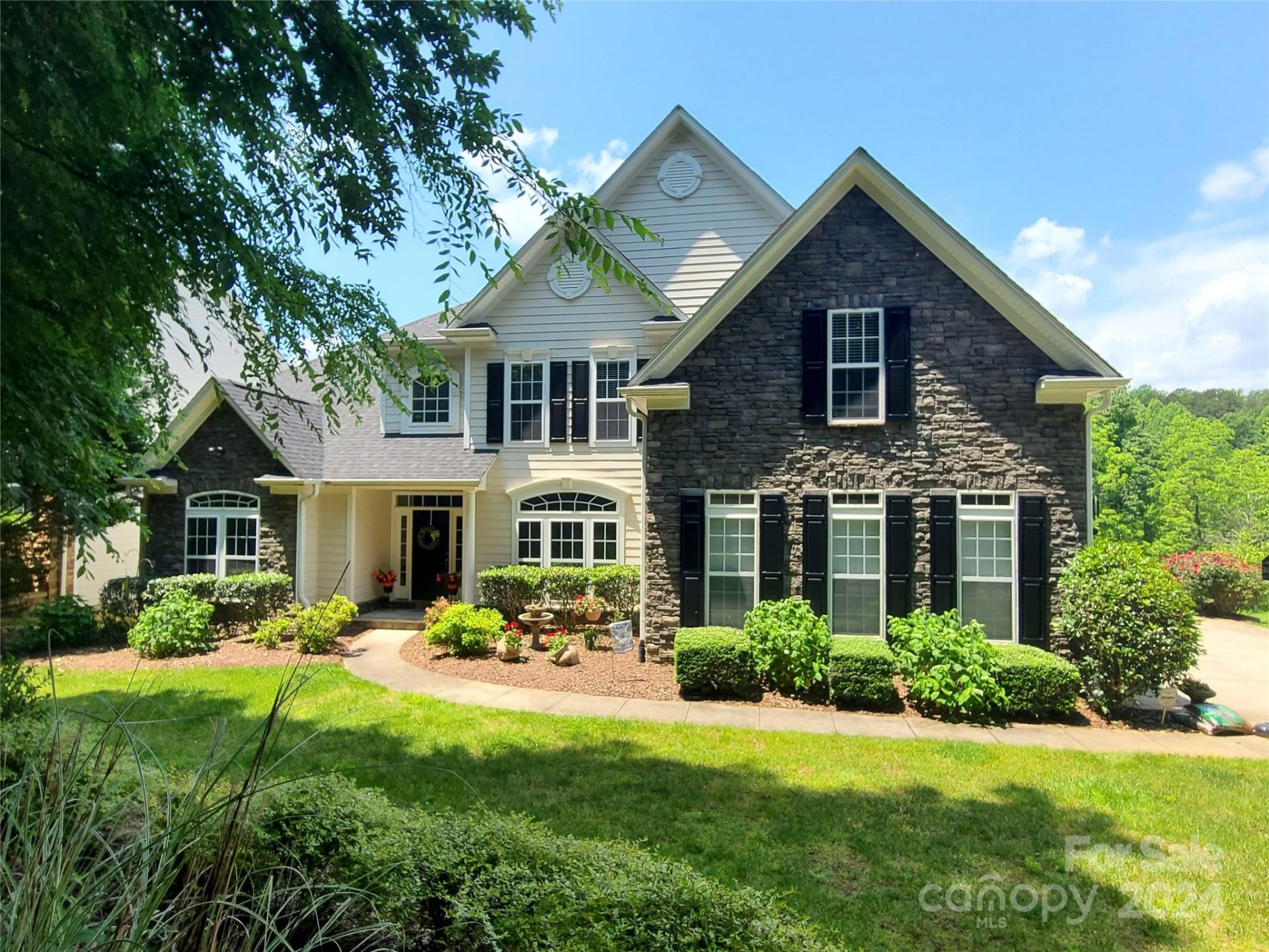 Property image 1 at 7234 Hazeltine Court, Denver, NC 28037