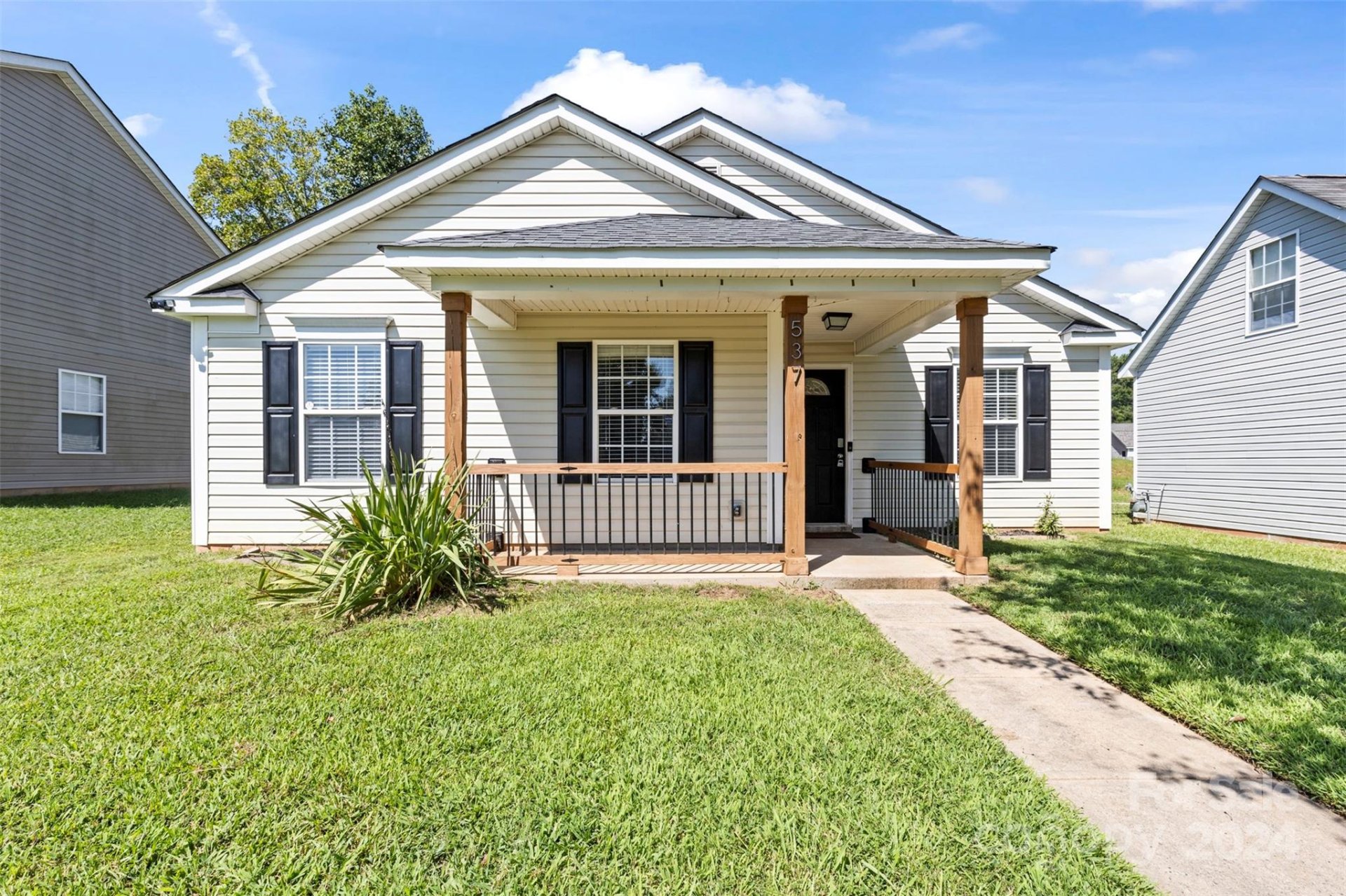 Property image 1 at 537 Pullman Street, Concord, NC 28025