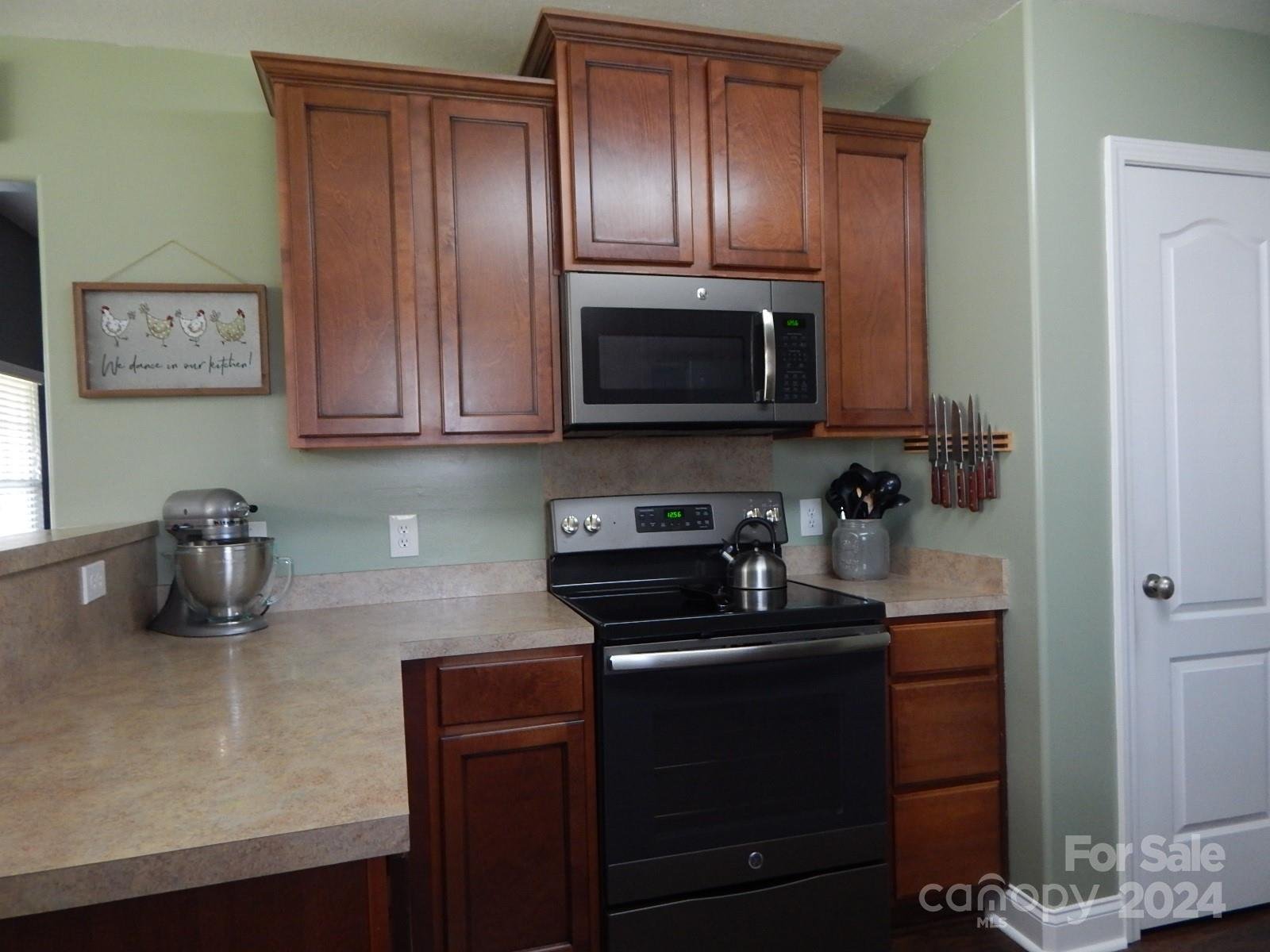 Property image 5 at 300 Ashmont Drive, Kannapolis, NC 28081