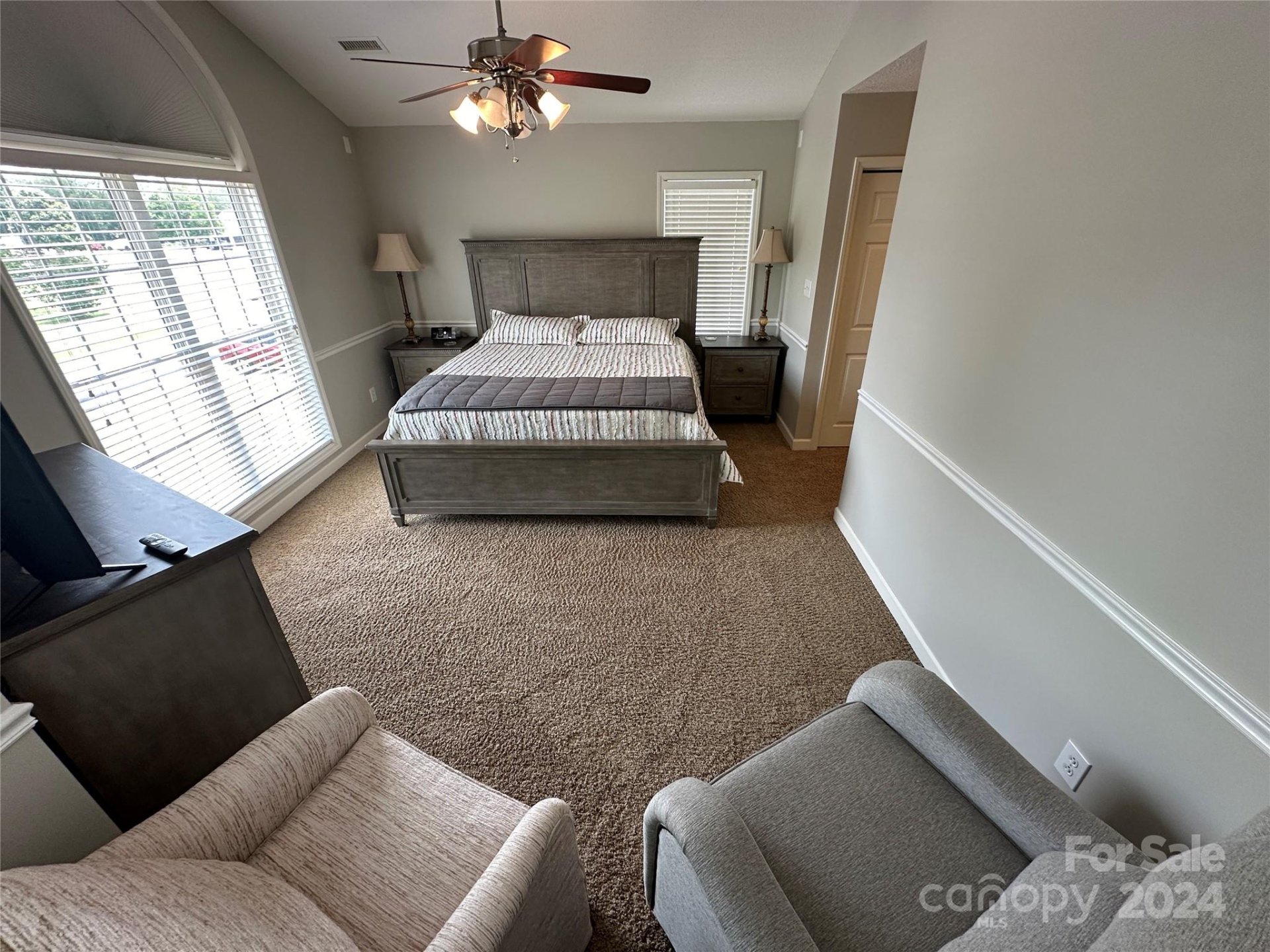 Property image 3 at 1833 Twin Ponds Drive, Hickory, NC 28602