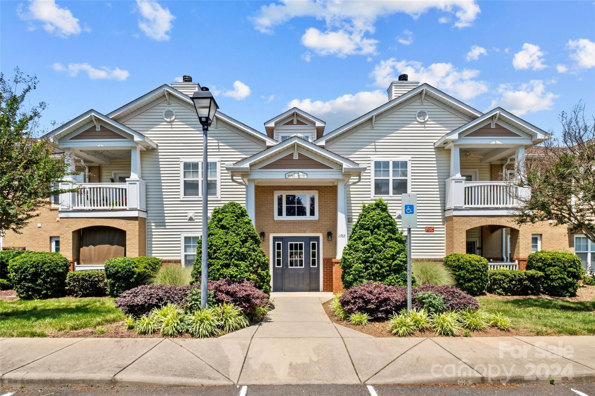 Property image 1 at 11775 Ridgeway Park Drive, Charlotte, NC 28277