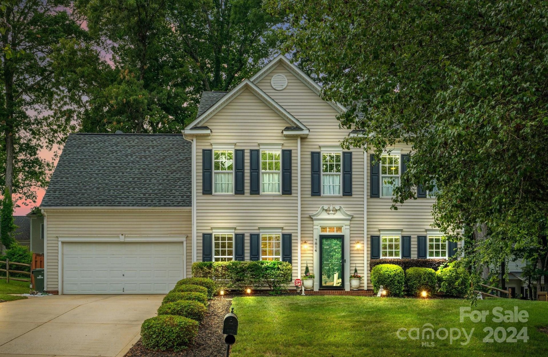 Property image 1 at 7814 Antique Circle, Waxhaw, NC 28173