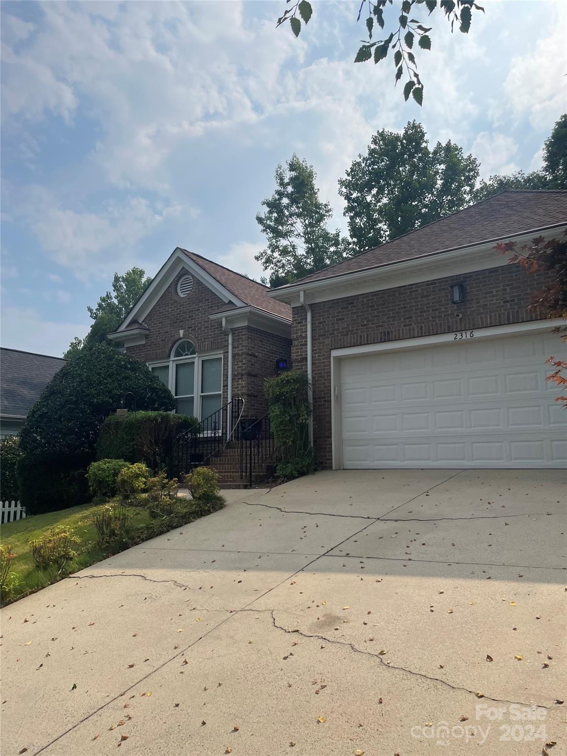 2316 Christensens Court