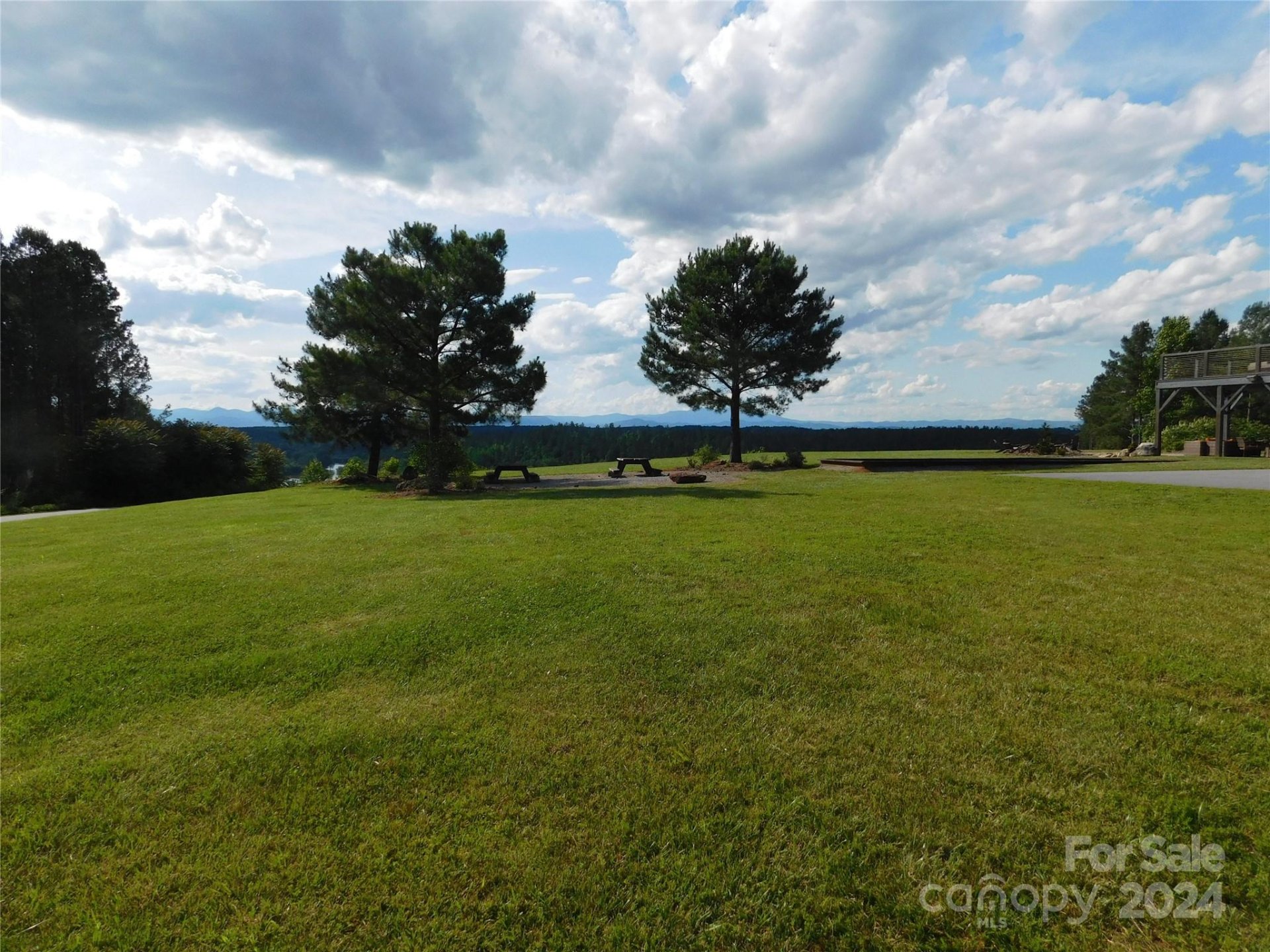 Property image 2 at 305 E Settings Boulevard, Valdese, NC 28690