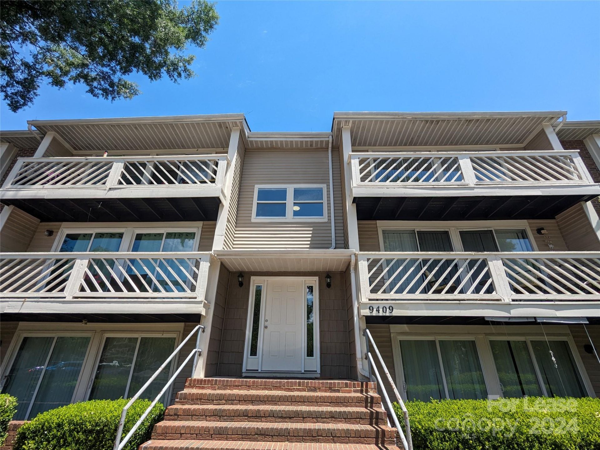 Property image 1 at 9409 Old Concord Road, Charlotte, NC 28213