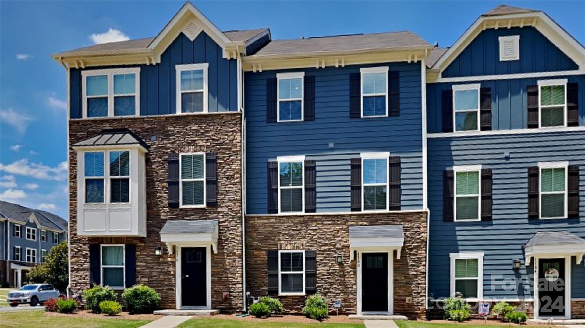 Property image 1 at 1180 Ashbury Street, Charlotte, NC 28216