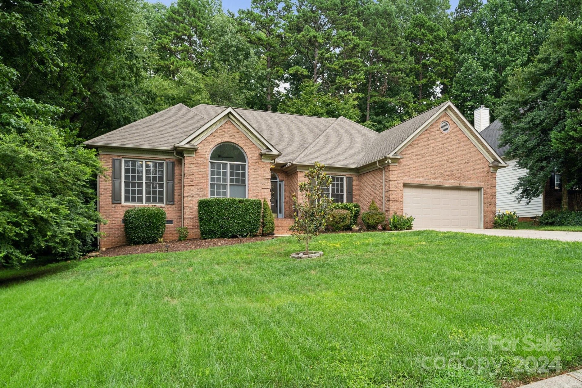 Property image 1 at 8011 Painted Pony Court, Charlotte, NC 28269
