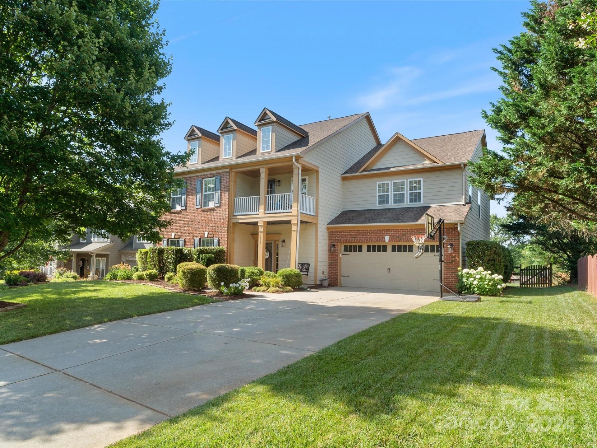 5602 Shenandoah Drive