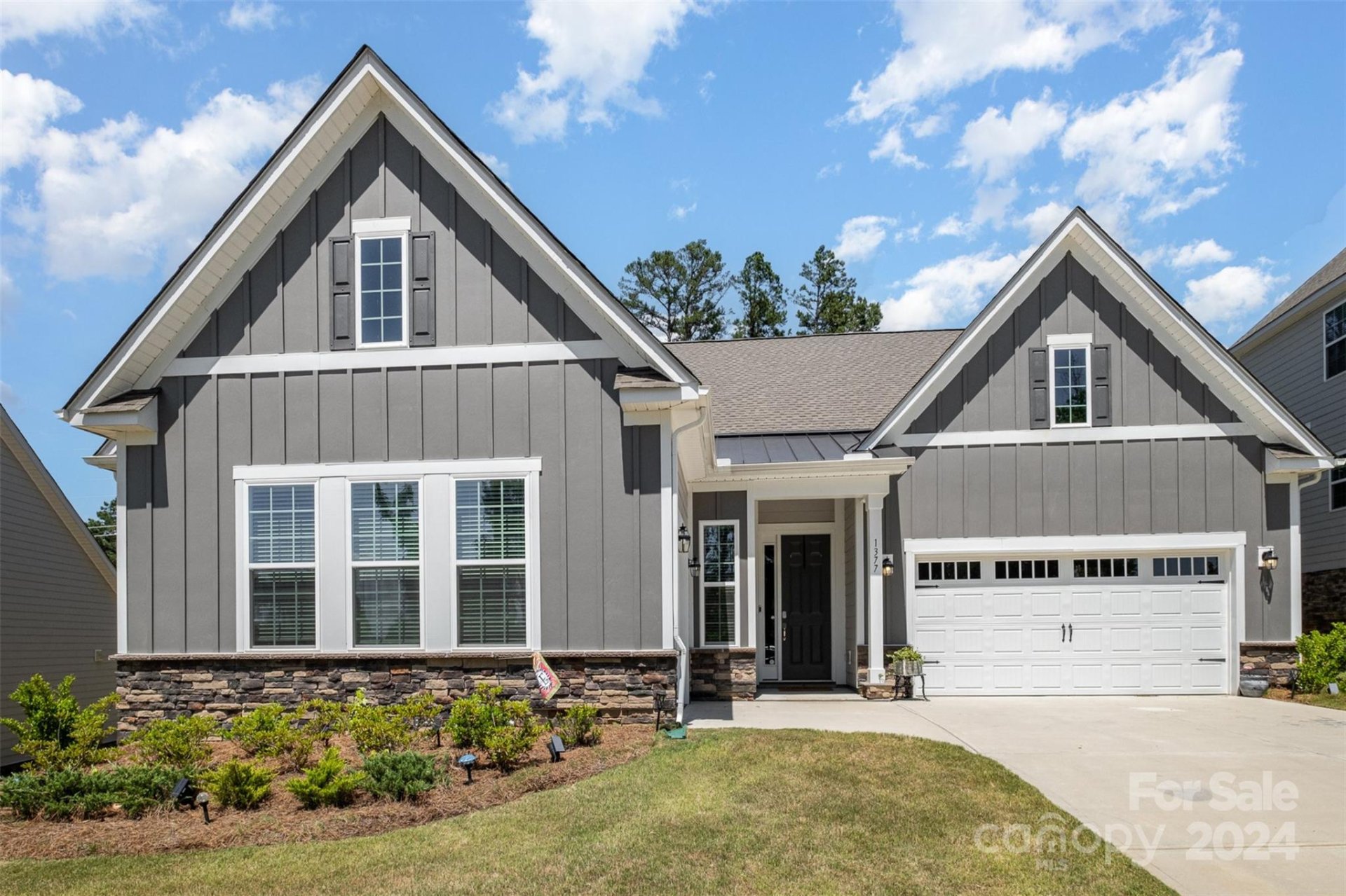 Property image 1 at 1377 Dali Boulevard, Mount Holly, NC 28120