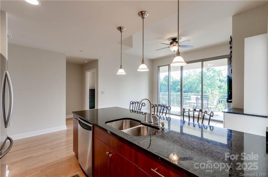 Property image 3 at 701 Royal Court, Charlotte, NC 28202