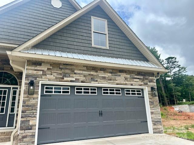Property image 2 at 137 Maplewood Court, Hudson, NC 28638
