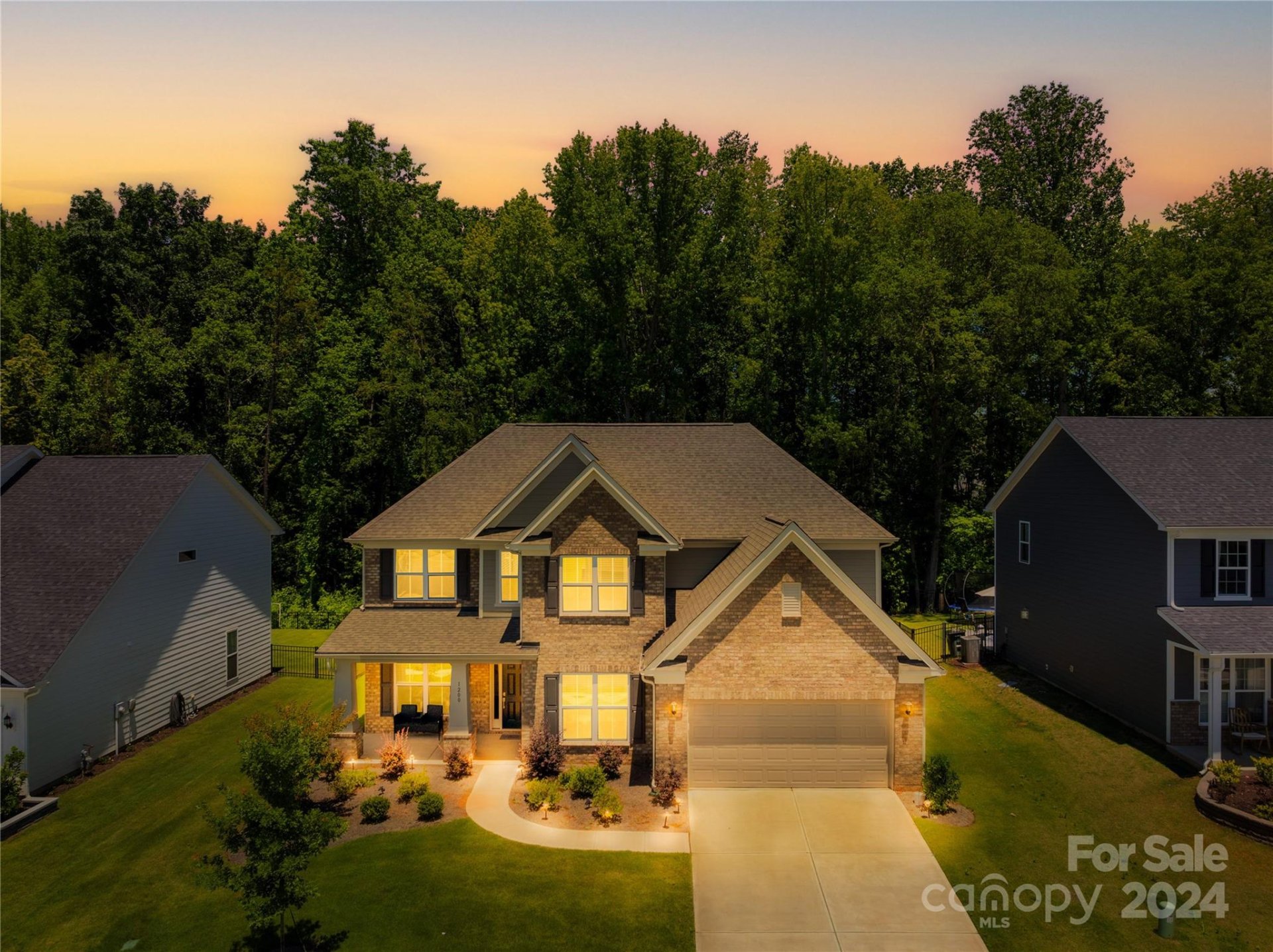 1200 Regions Boulevard