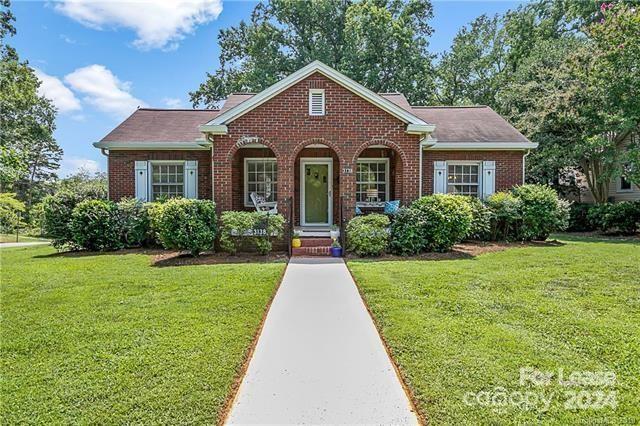 Property image 1 at 3138 Westmoreland Avenue, Charlotte, NC 28205