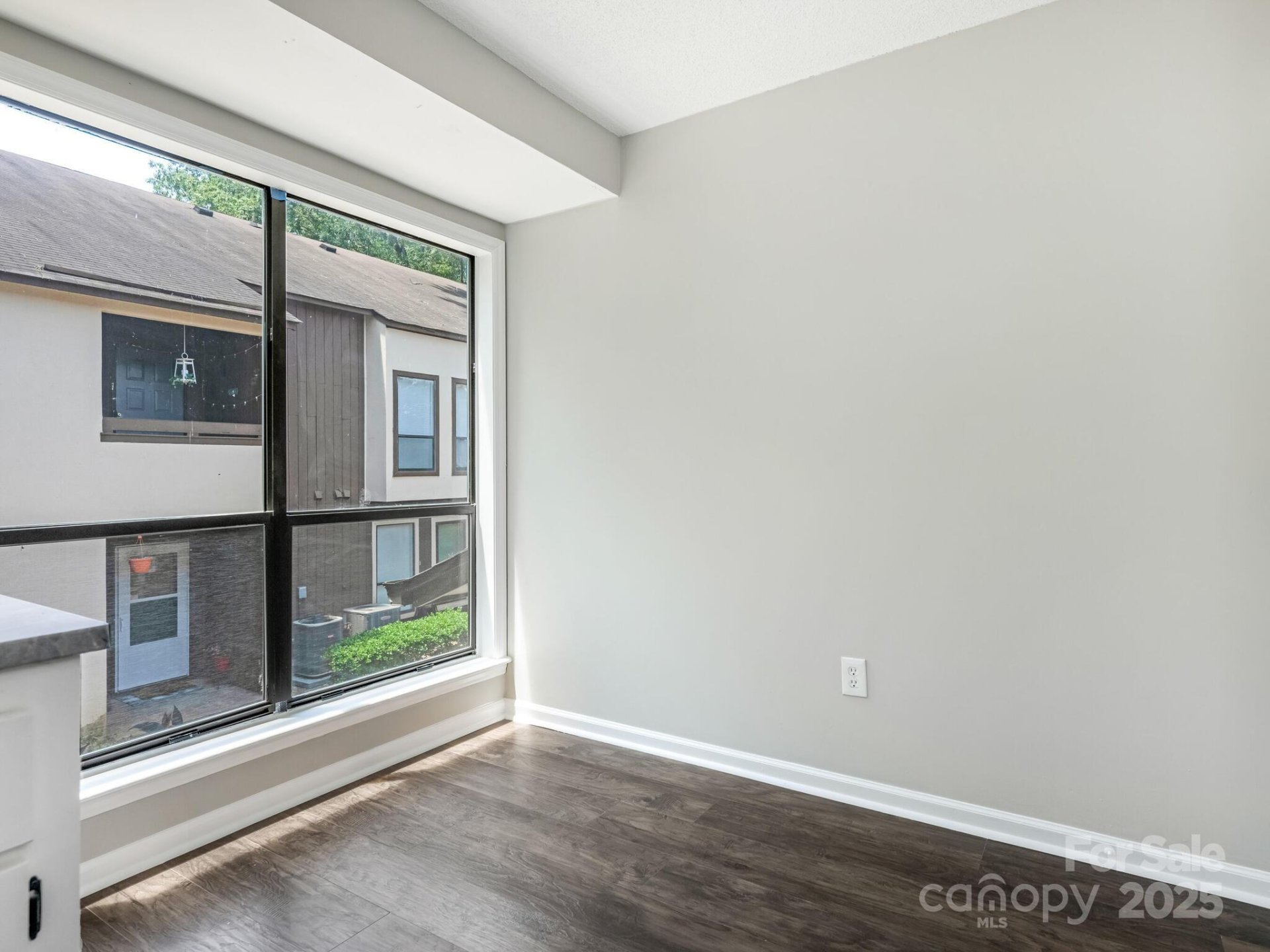 Property image 3 at 7378 Winery Lane, Charlotte, NC 28227