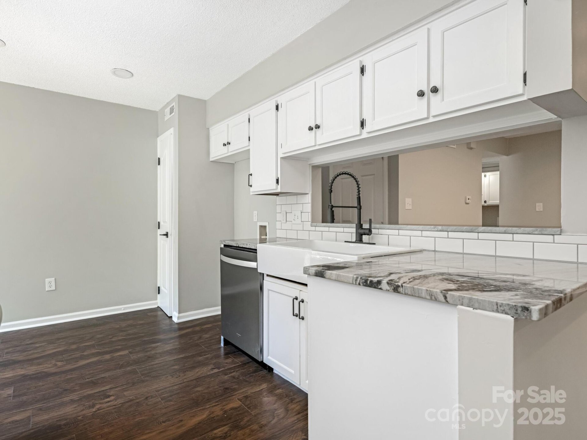 Property image 4 at 7378 Winery Lane, Charlotte, NC 28227