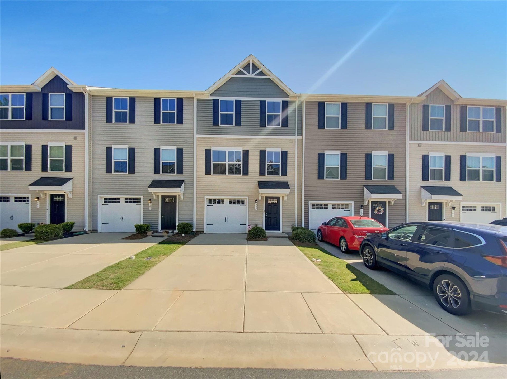 905 Taybyn Road